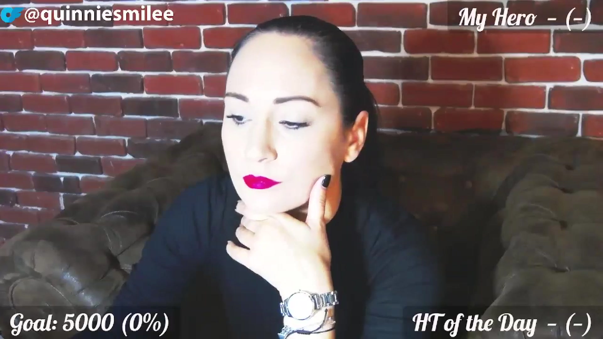 Gallery image thumbnail from QuinnieSmile's myfreecams stream on, 10/27/2023, 07:16 image 9 of 20
