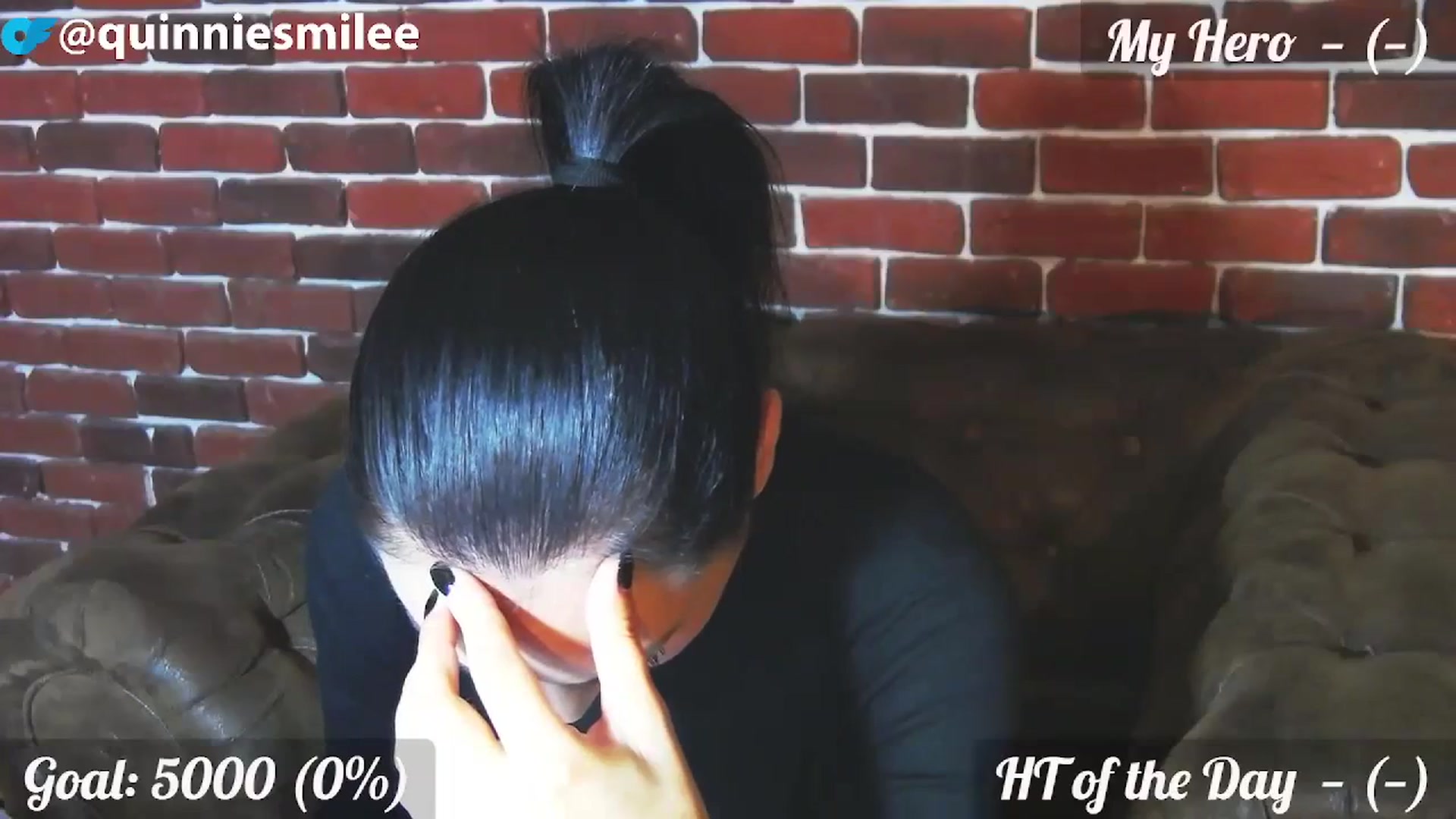 Gallery image thumbnail from QuinnieSmile's myfreecams stream on, 10/27/2023, 07:16 image 4 of 20