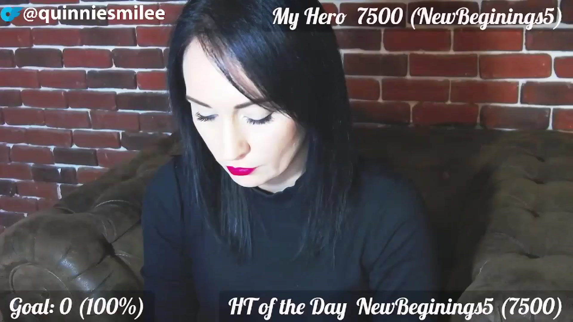 Gallery image thumbnail from QuinnieSmile's myfreecams stream on, 10/27/2023, 11:56 image 1 of 20