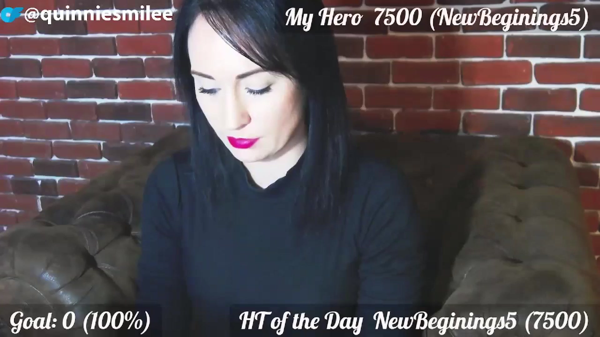 Gallery image thumbnail from QuinnieSmile's myfreecams stream on, 10/27/2023, 11:56 image 11 of 20