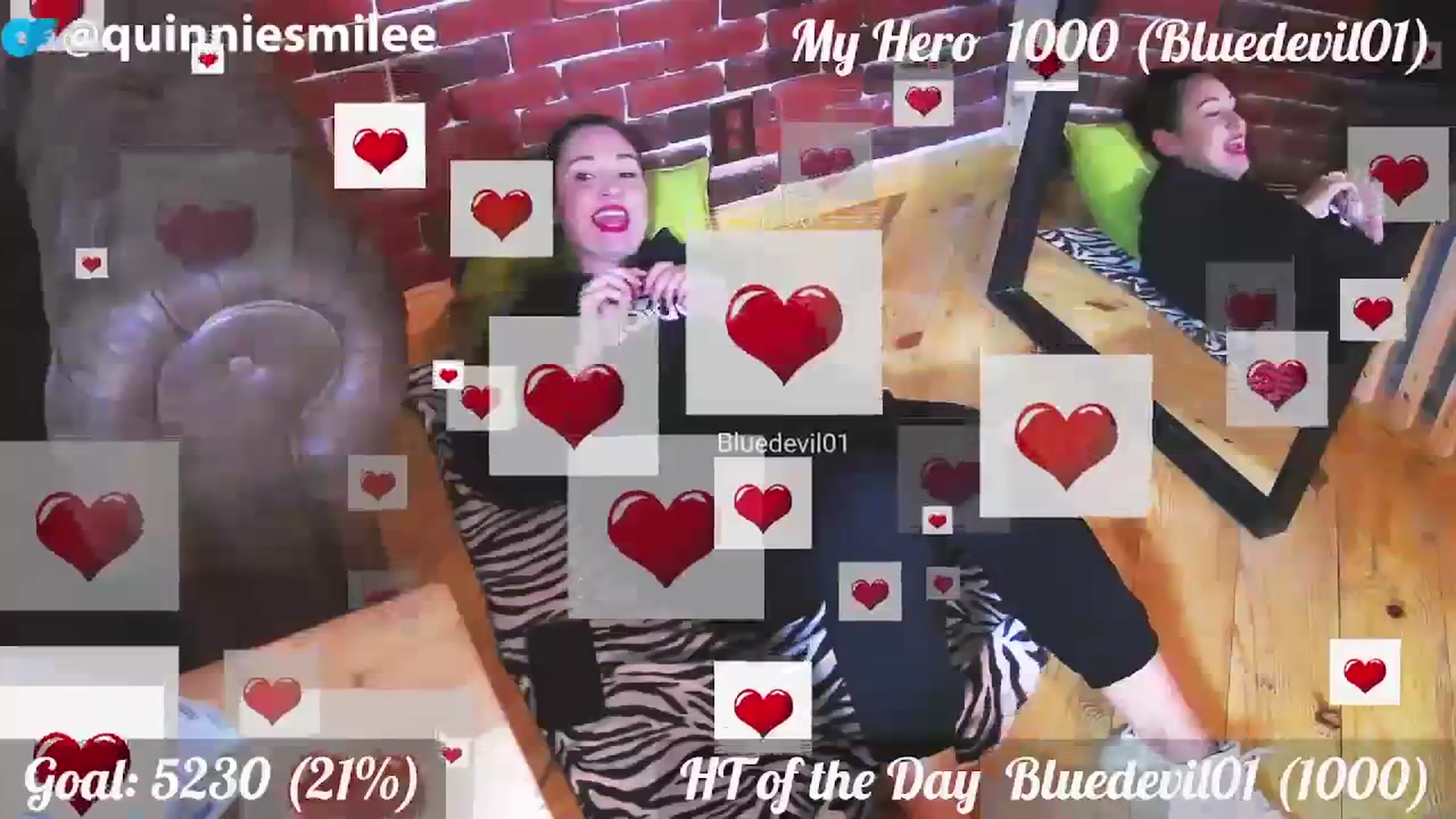 Gallery image thumbnail from QuinnieSmile's myfreecams stream on, 10/31/2023, 12:36 image 4 of 20