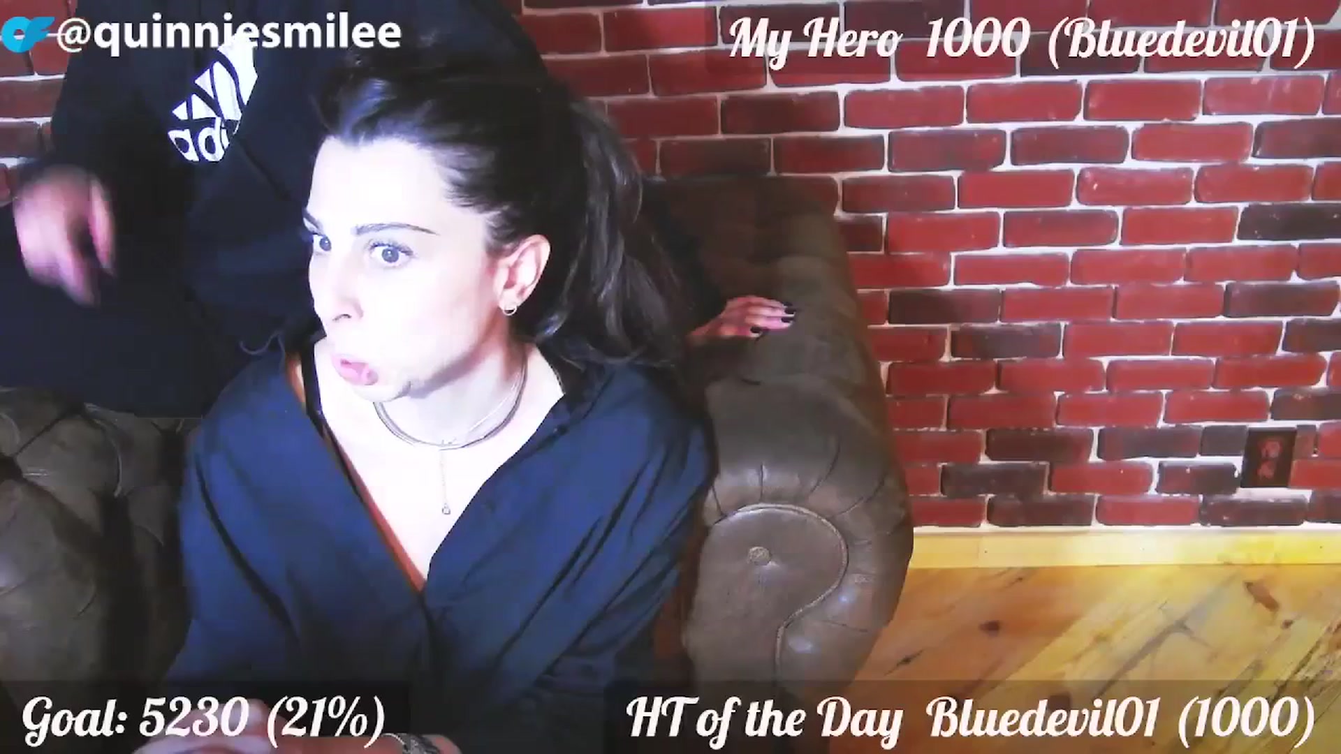 Gallery image thumbnail from QuinnieSmile's myfreecams stream on, 10/31/2023, 12:36 image 13 of 20