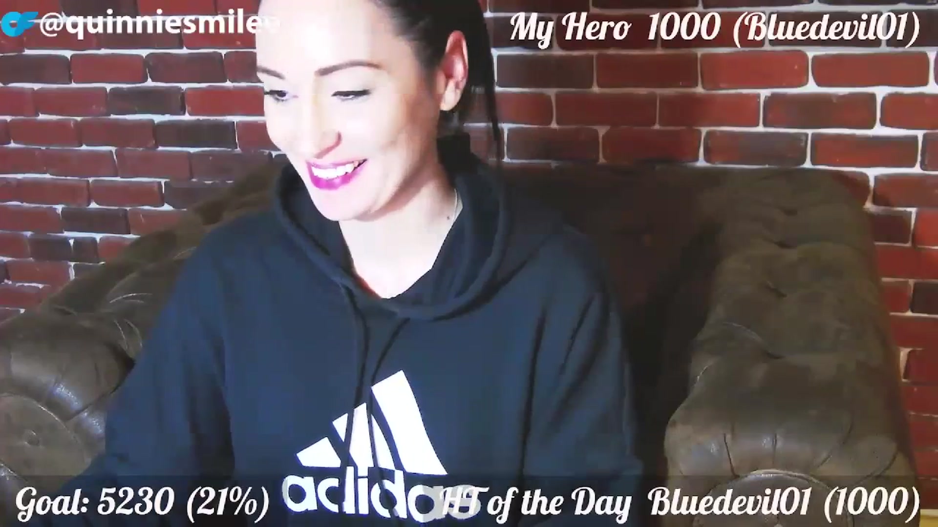 Gallery image thumbnail from QuinnieSmile's myfreecams stream on, 10/31/2023, 12:59 image 18 of 20
