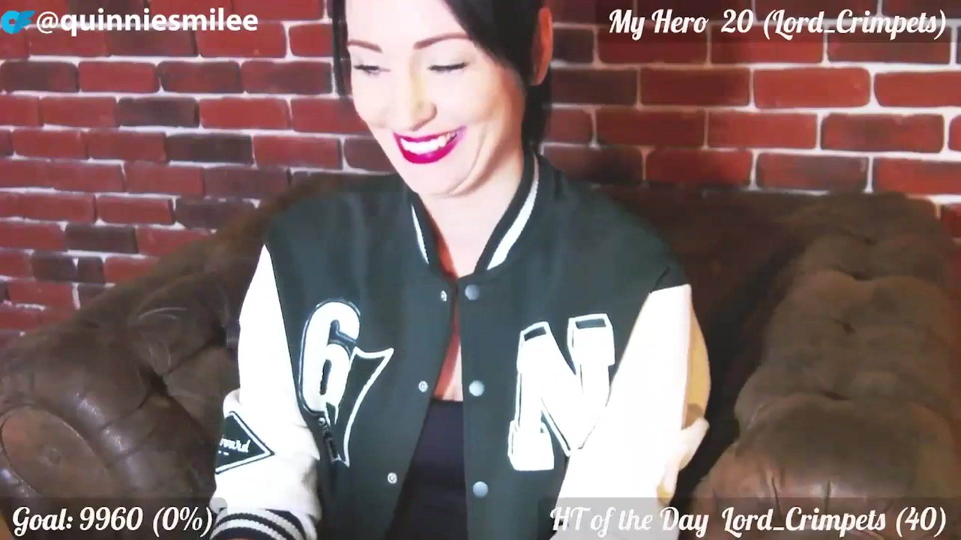 Gallery image thumbnail from QuinnieSmile's myfreecams stream on, 11/01/2023, 08:43 image 19 of 20