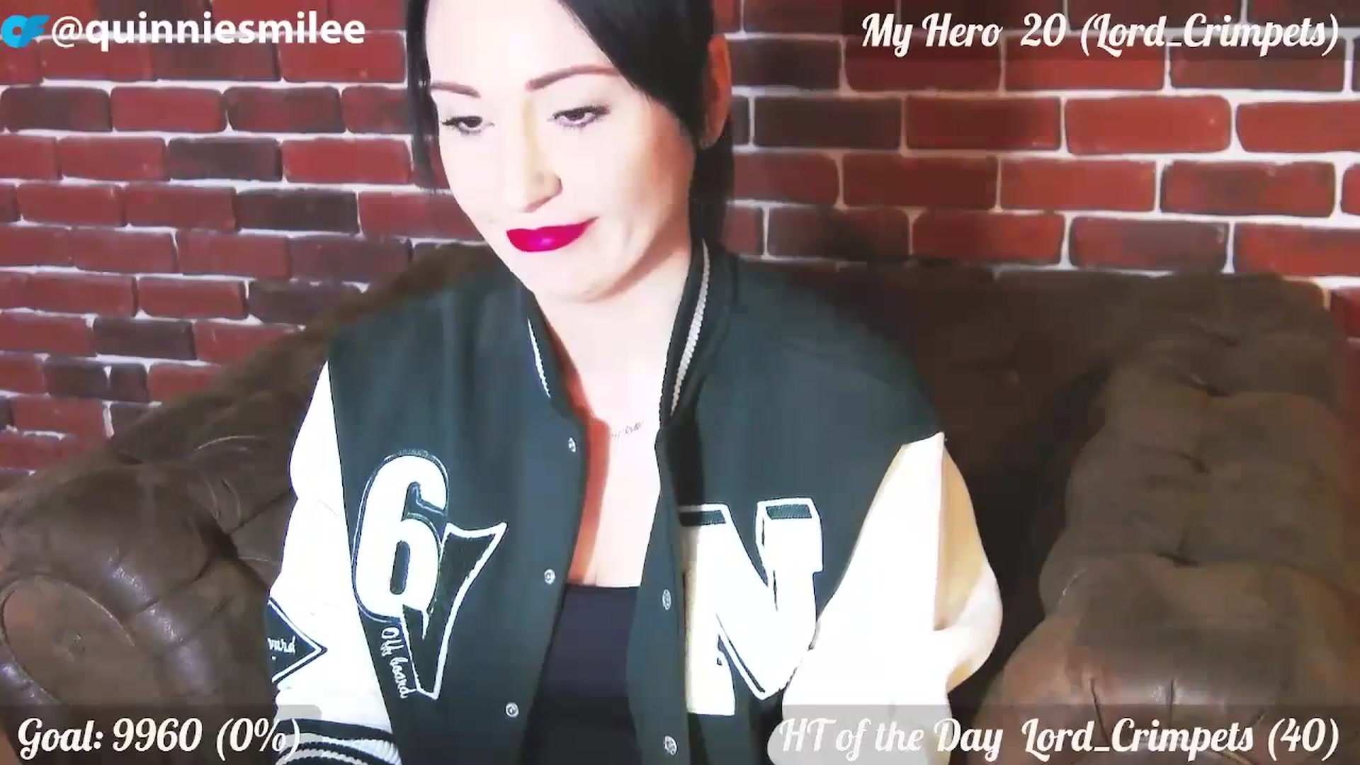 Gallery image thumbnail from QuinnieSmile's myfreecams stream on, 11/01/2023, 08:43 image 12 of 20