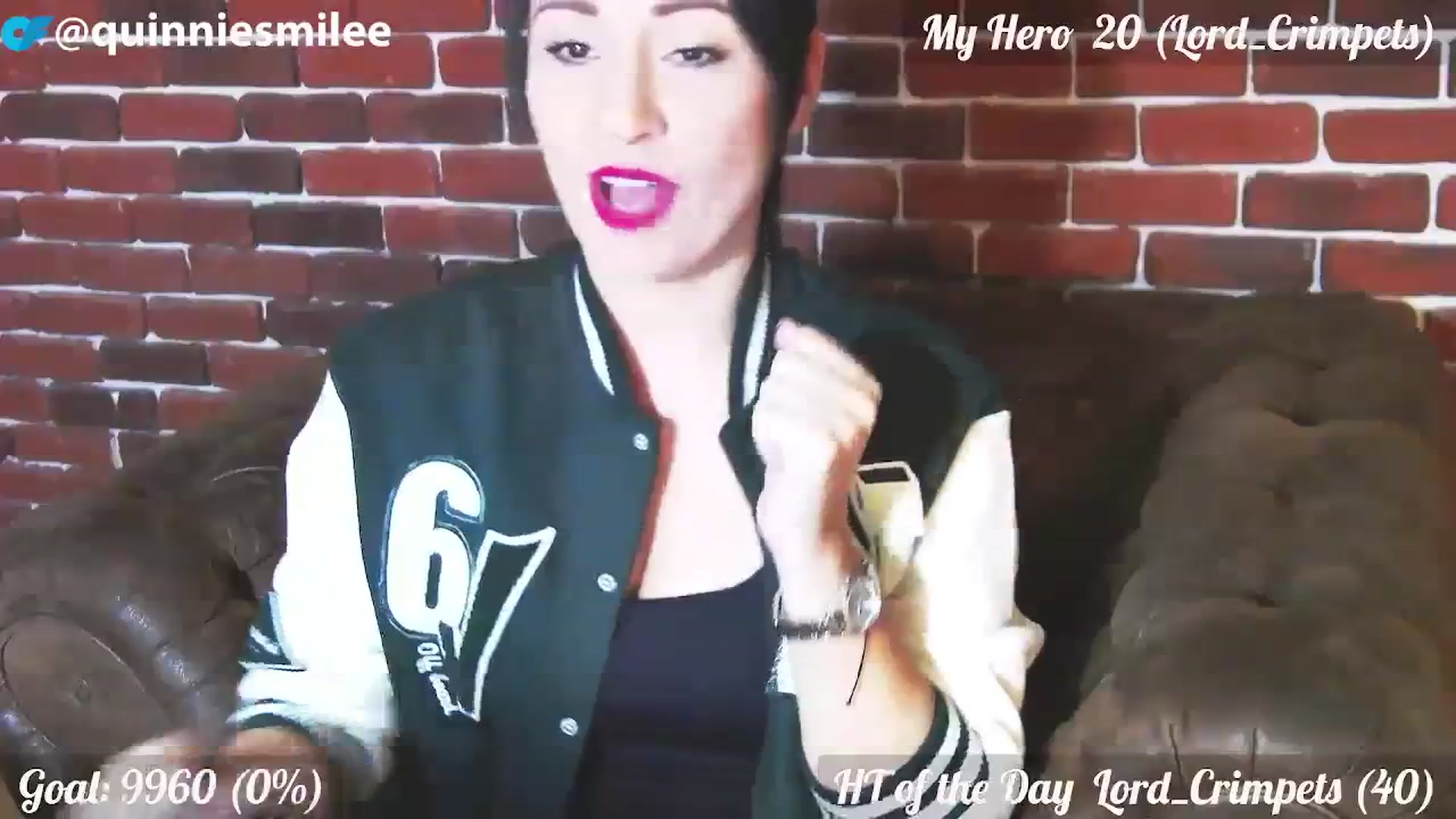 Gallery image thumbnail from QuinnieSmile's myfreecams stream on, 11/01/2023, 08:43 image 18 of 20