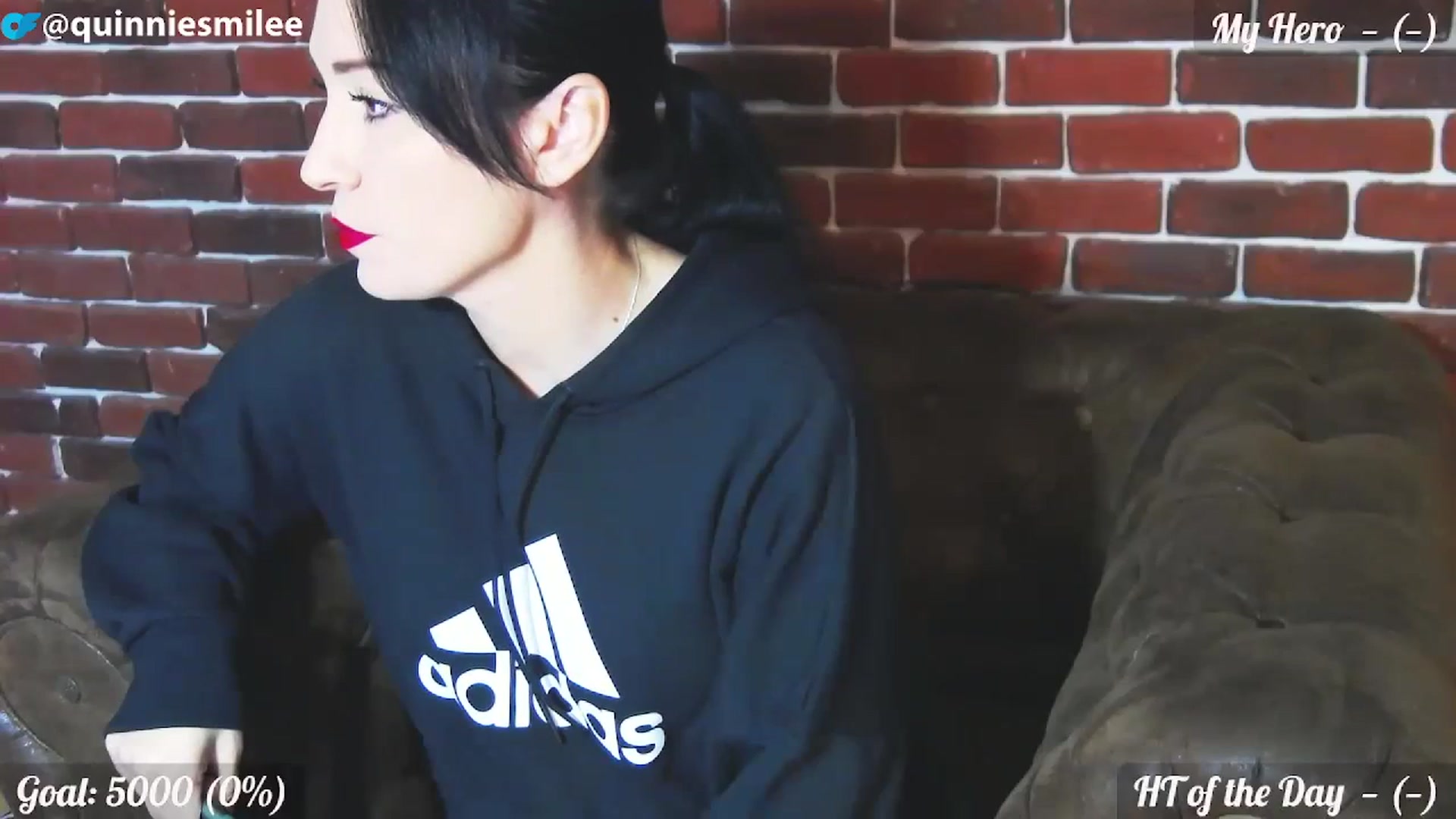 Gallery image thumbnail from QuinnieSmile's myfreecams stream on, 11/07/2023, 08:42 image 5 of 20