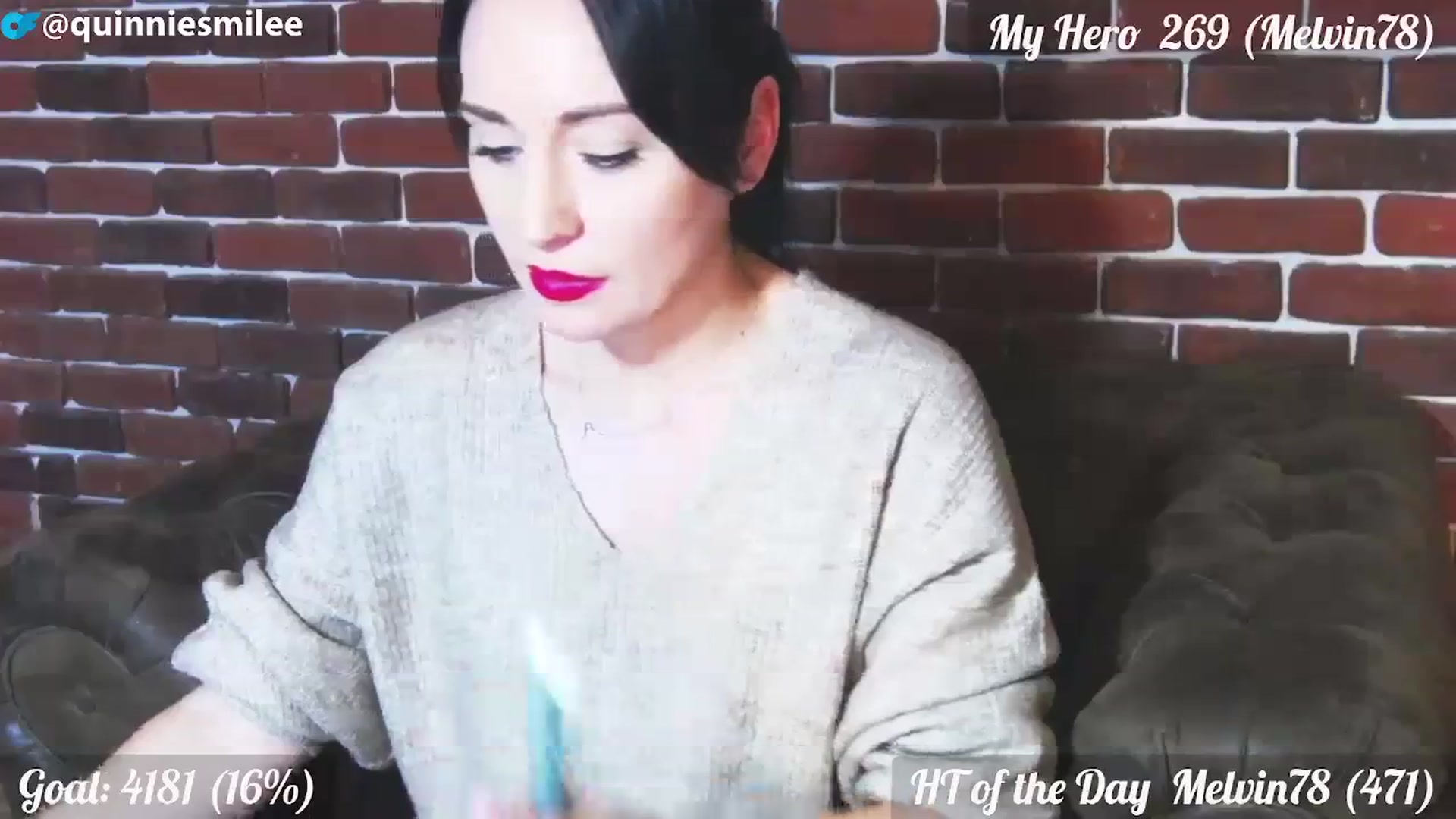 Gallery image thumbnail from QuinnieSmile's myfreecams stream on, 12/05/2023, 12:48 image 13 of 20
