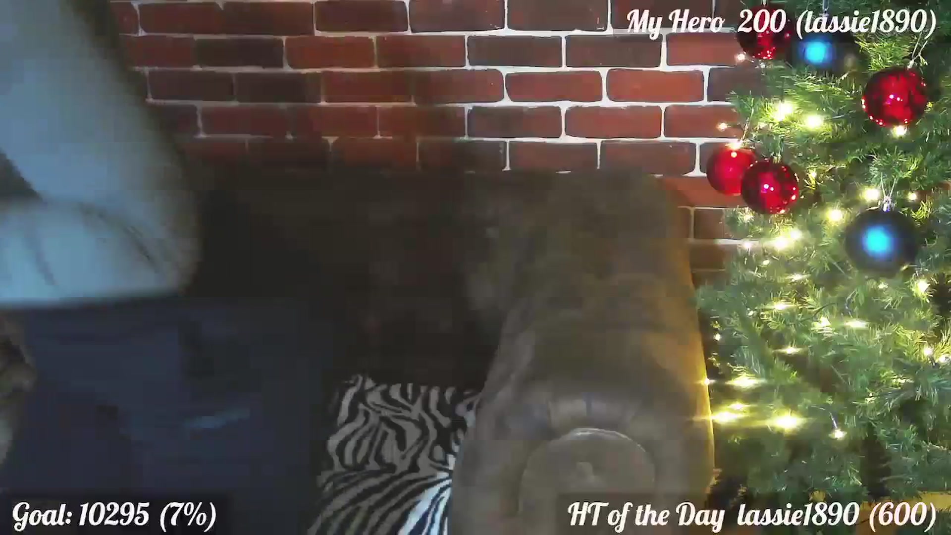 Gallery image thumbnail from QuinnieSmile's myfreecams stream on, 12/14/2023, 12:37 image 15 of 20