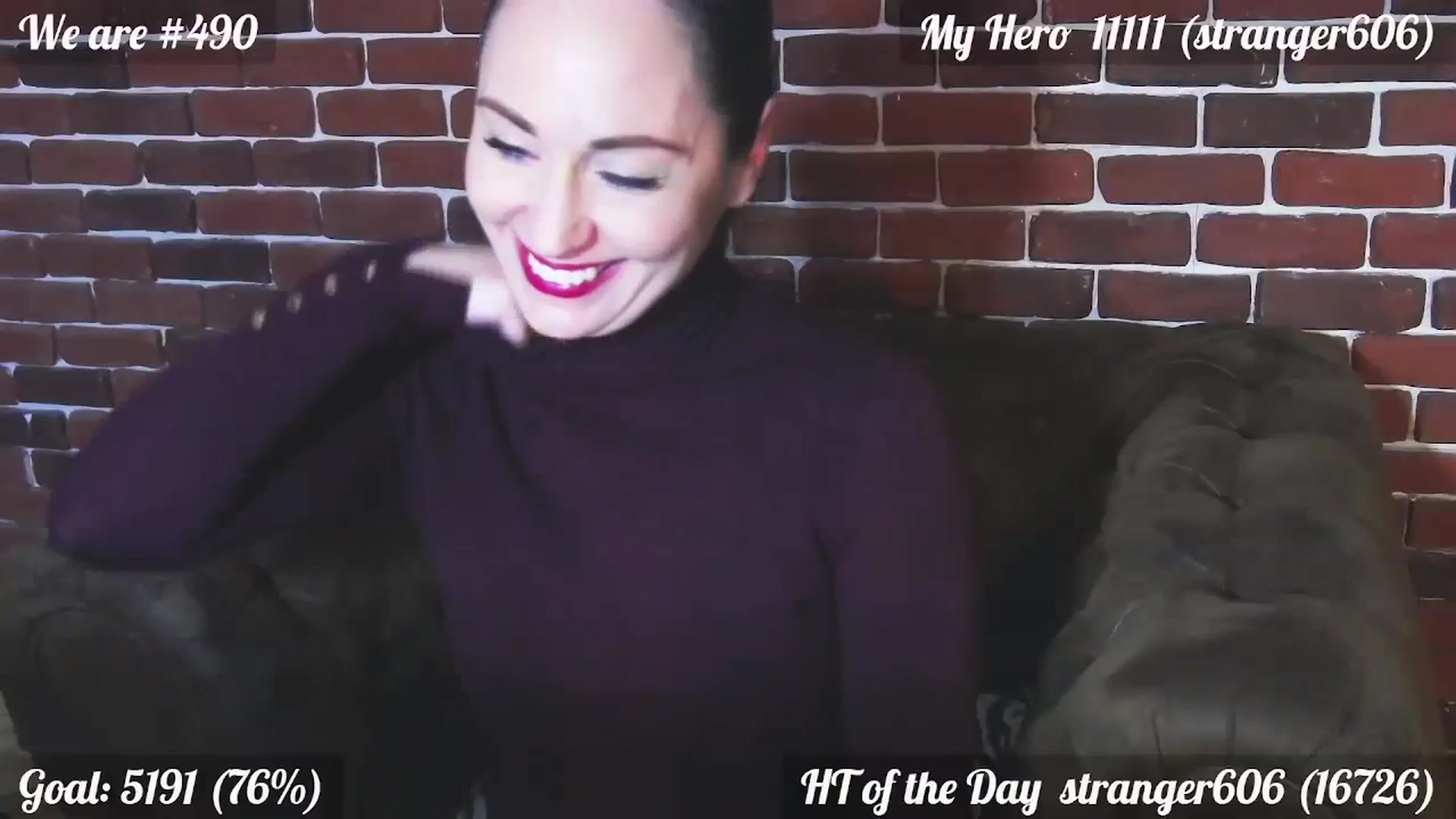 Gallery image thumbnail from QuinnieSmile's myfreecams stream on, 03/08/2024, 13:06 image 9 of 20
