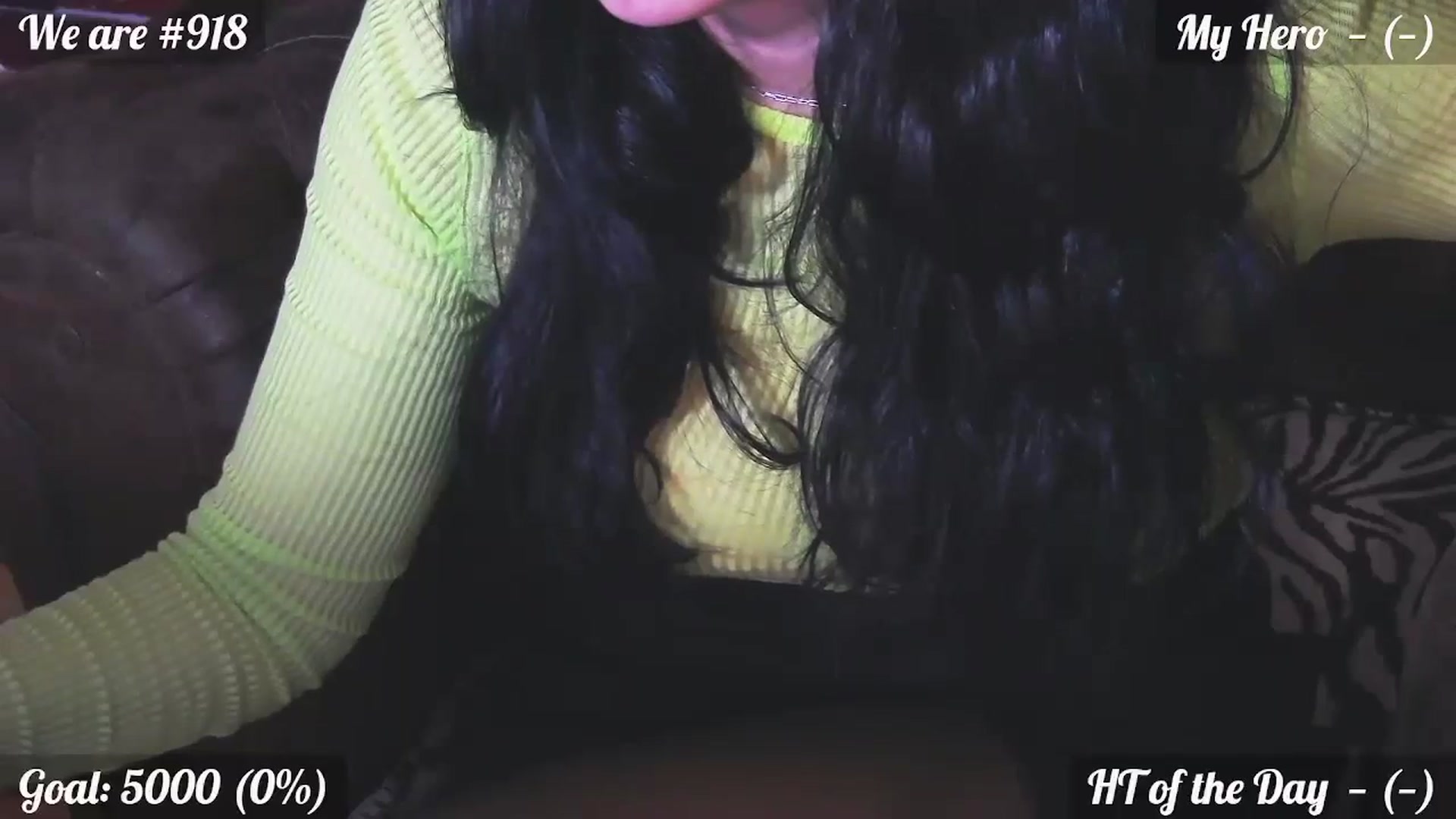 Gallery image thumbnail from QuinnieSmile's myfreecams stream on, 04/02/2024, 09:36 image 6 of 20