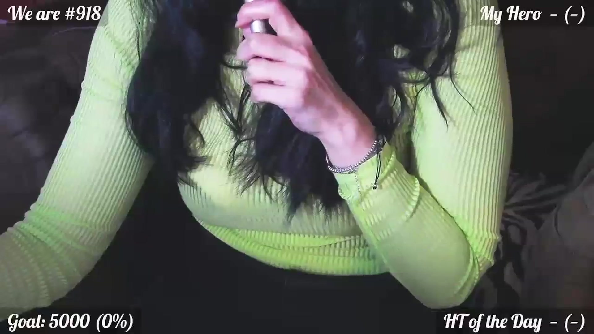 Gallery image thumbnail from QuinnieSmile's myfreecams stream on, 04/02/2024, 09:36 image 5 of 20