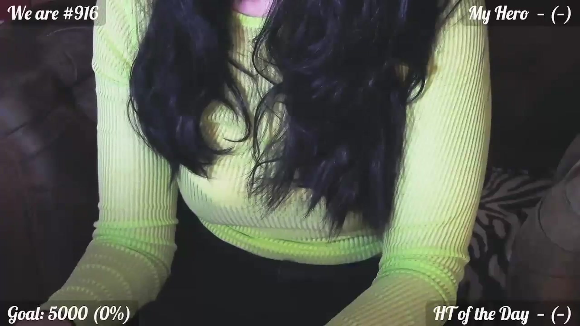 Gallery image thumbnail from QuinnieSmile's myfreecams stream on, 04/02/2024, 09:36 image 4 of 20