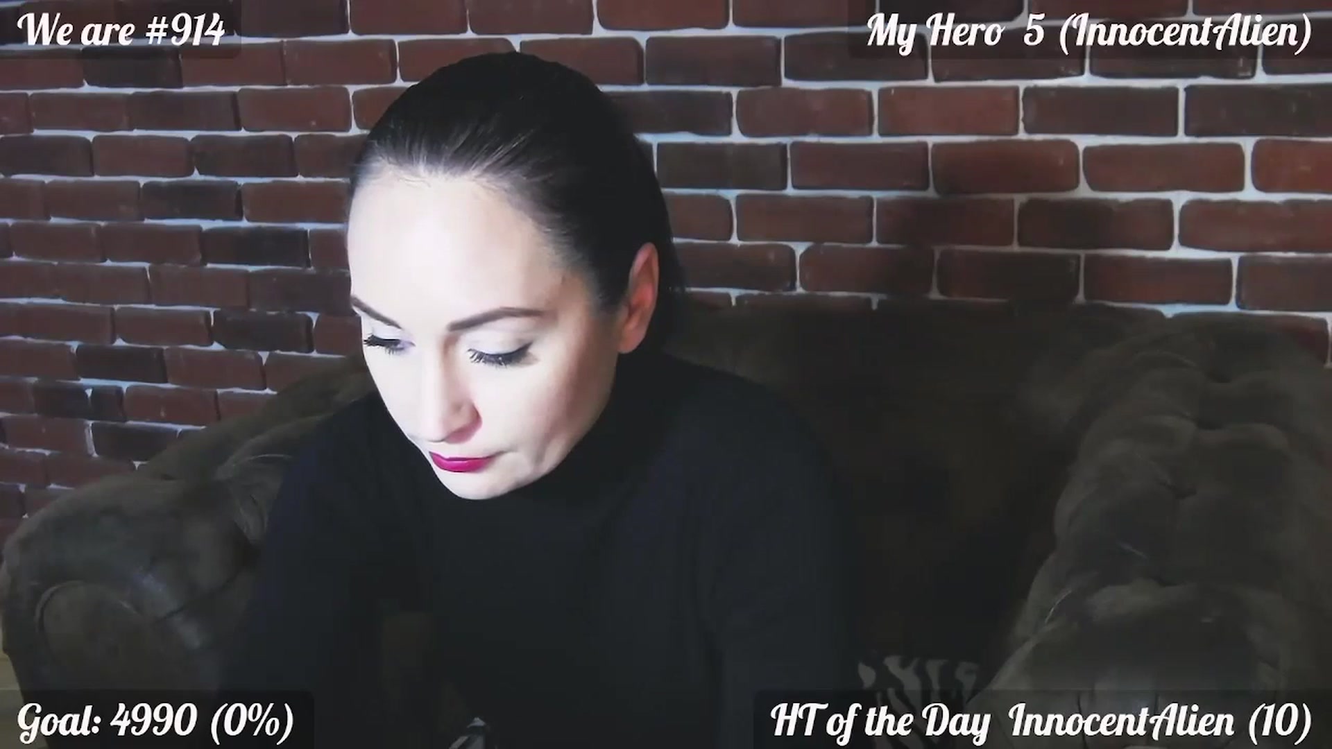 Gallery image thumbnail from QuinnieSmile's myfreecams stream on, 04/04/2024, 11:42 image 15 of 20