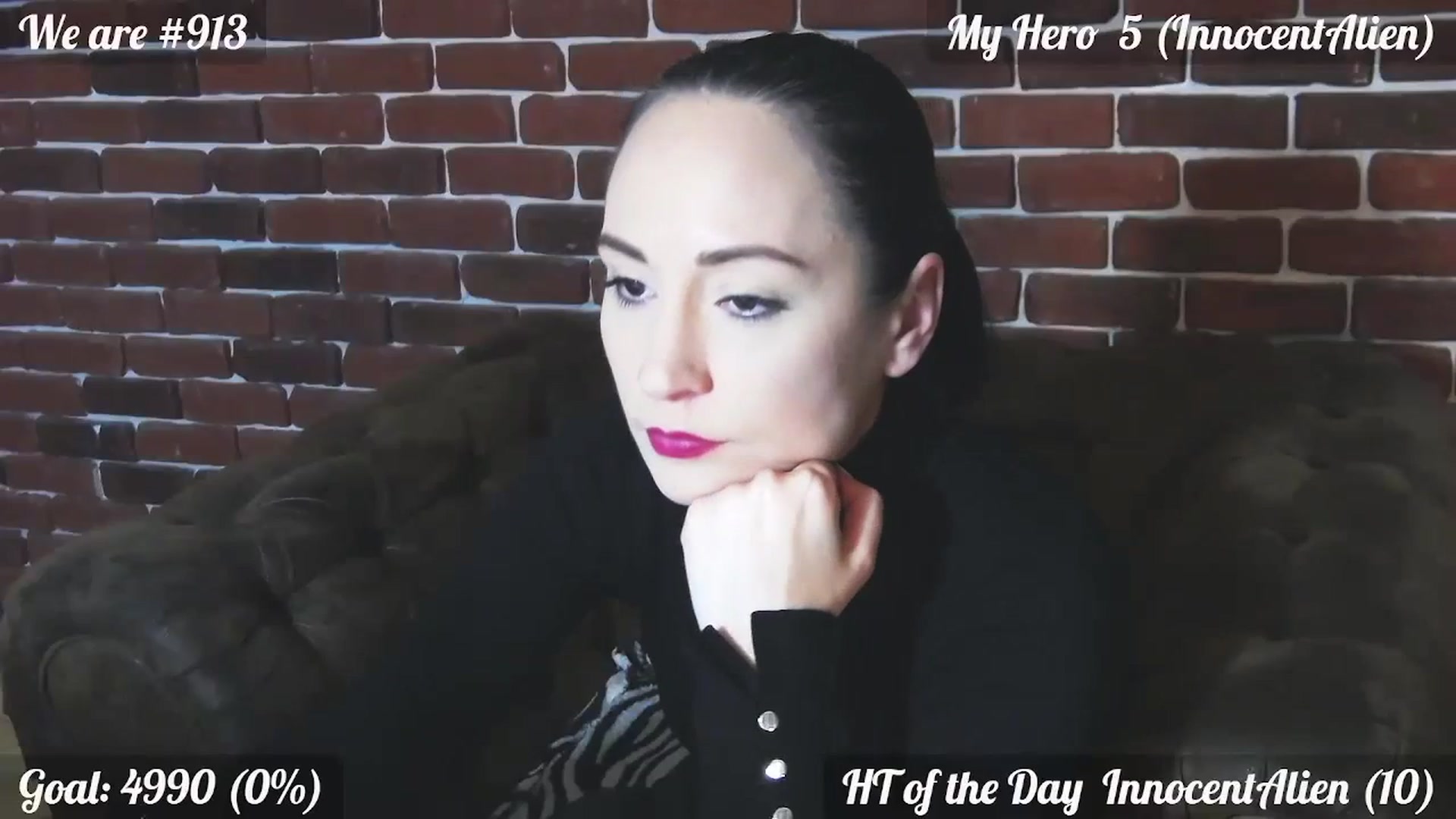 Gallery image thumbnail from QuinnieSmile's myfreecams stream on, 04/04/2024, 11:42 image 6 of 20
