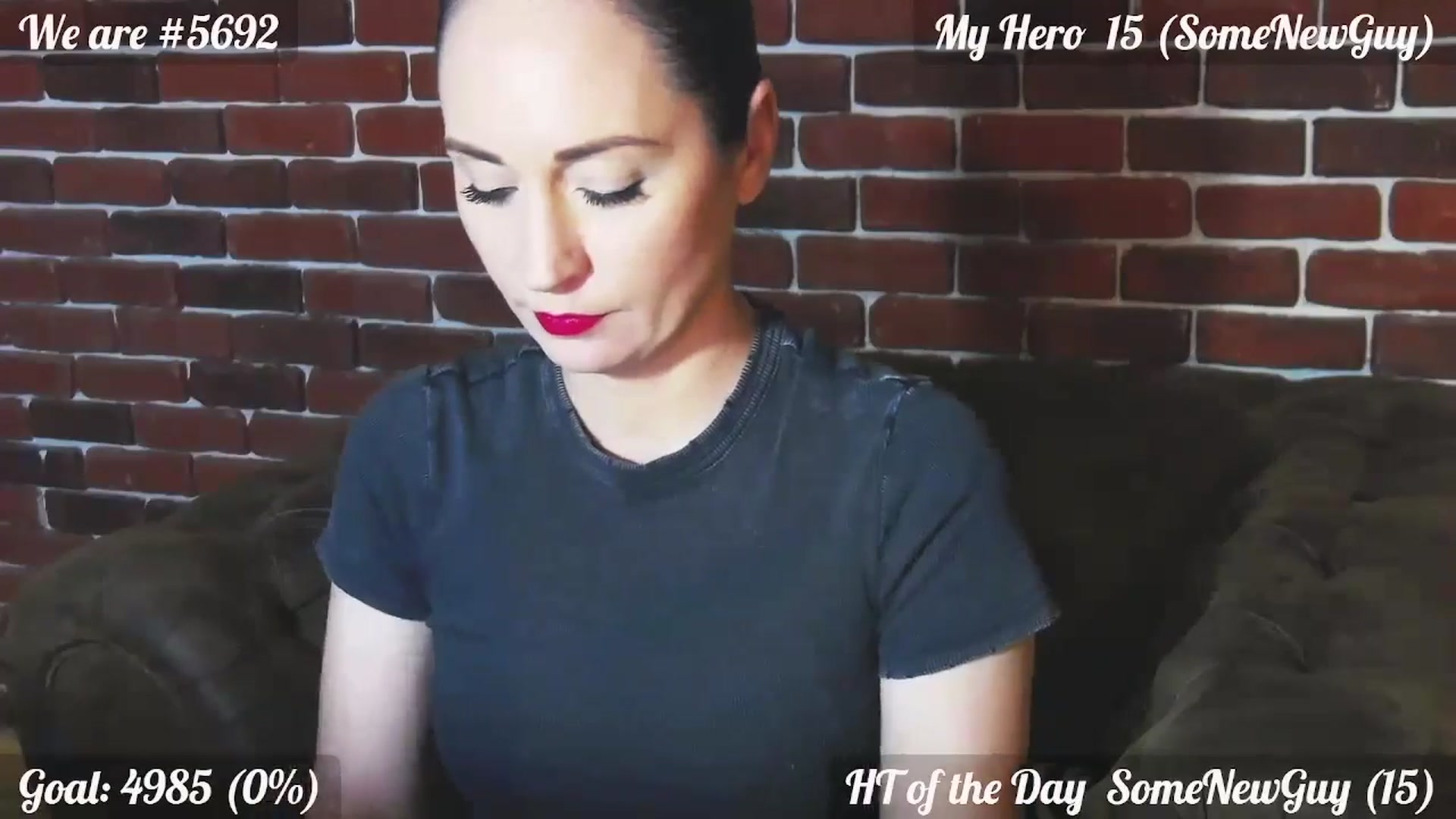Gallery image thumbnail from QuinnieSmile's myfreecams stream on, 05/09/2024, 09:50 image 15 of 20