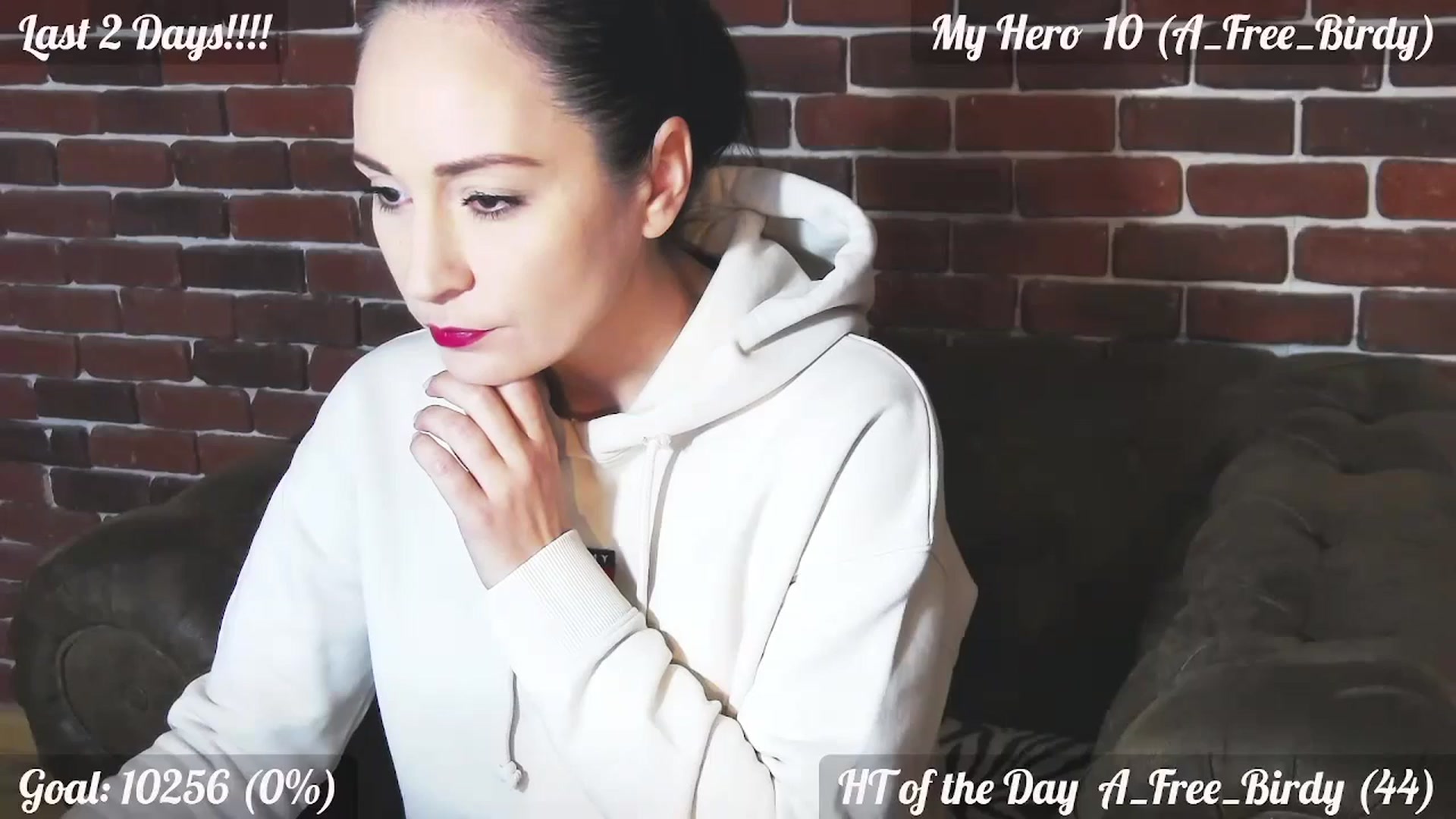 Gallery image thumbnail from QuinnieSmile's myfreecams stream on, 05/14/2024, 07:34 image 17 of 20