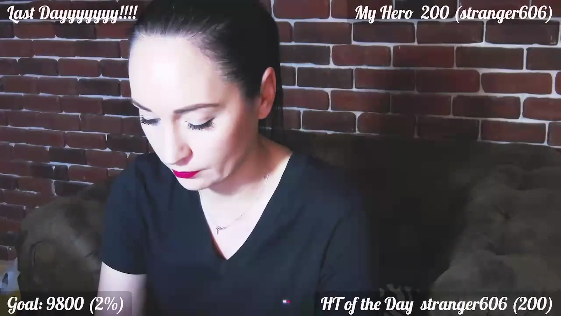 Gallery image thumbnail from QuinnieSmile's myfreecams stream on, 05/15/2024, 11:38 image 4 of 20