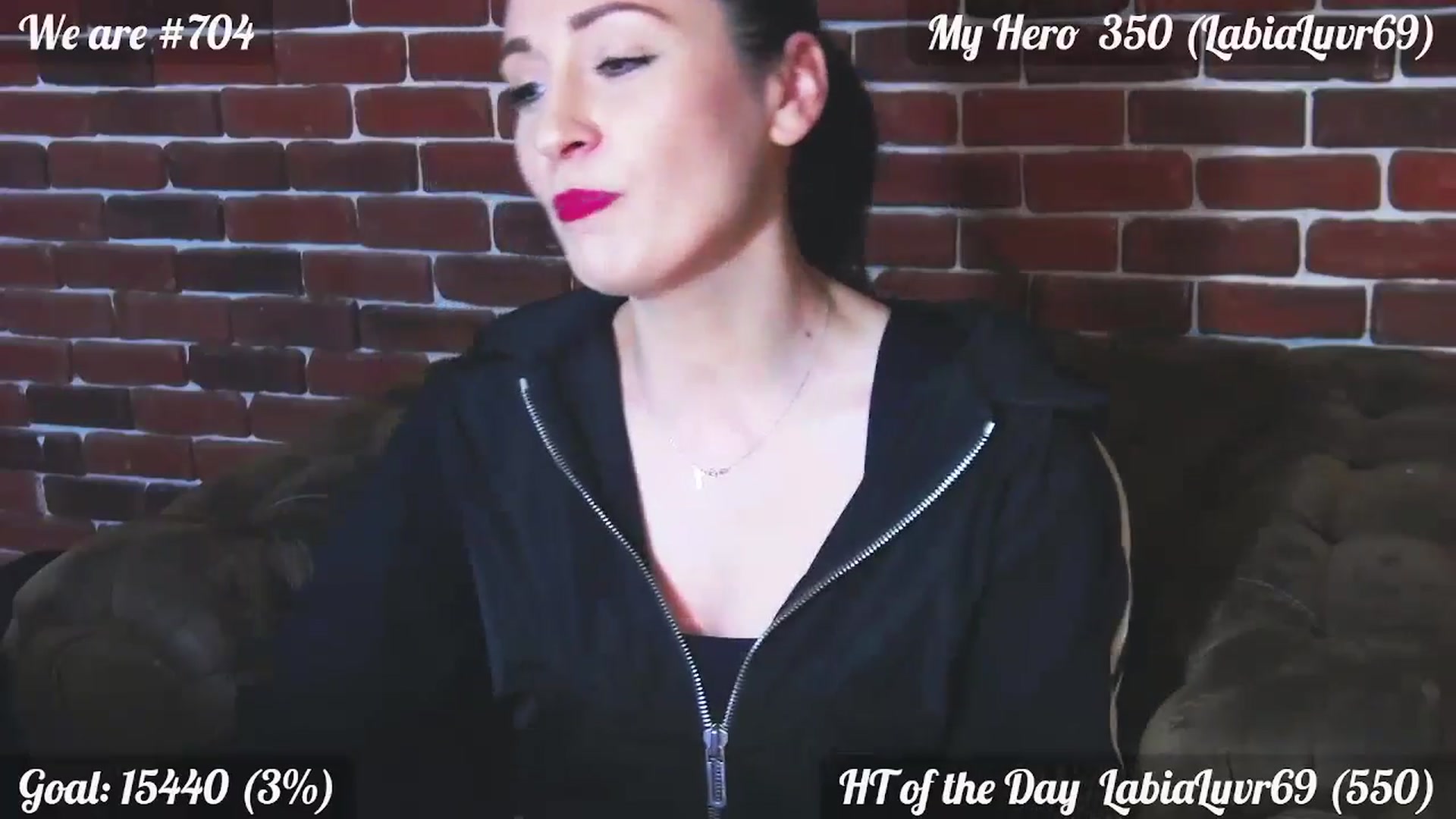 Gallery image thumbnail from QuinnieSmile's myfreecams stream on, 05/18/2024, 11:05 image 12 of 20