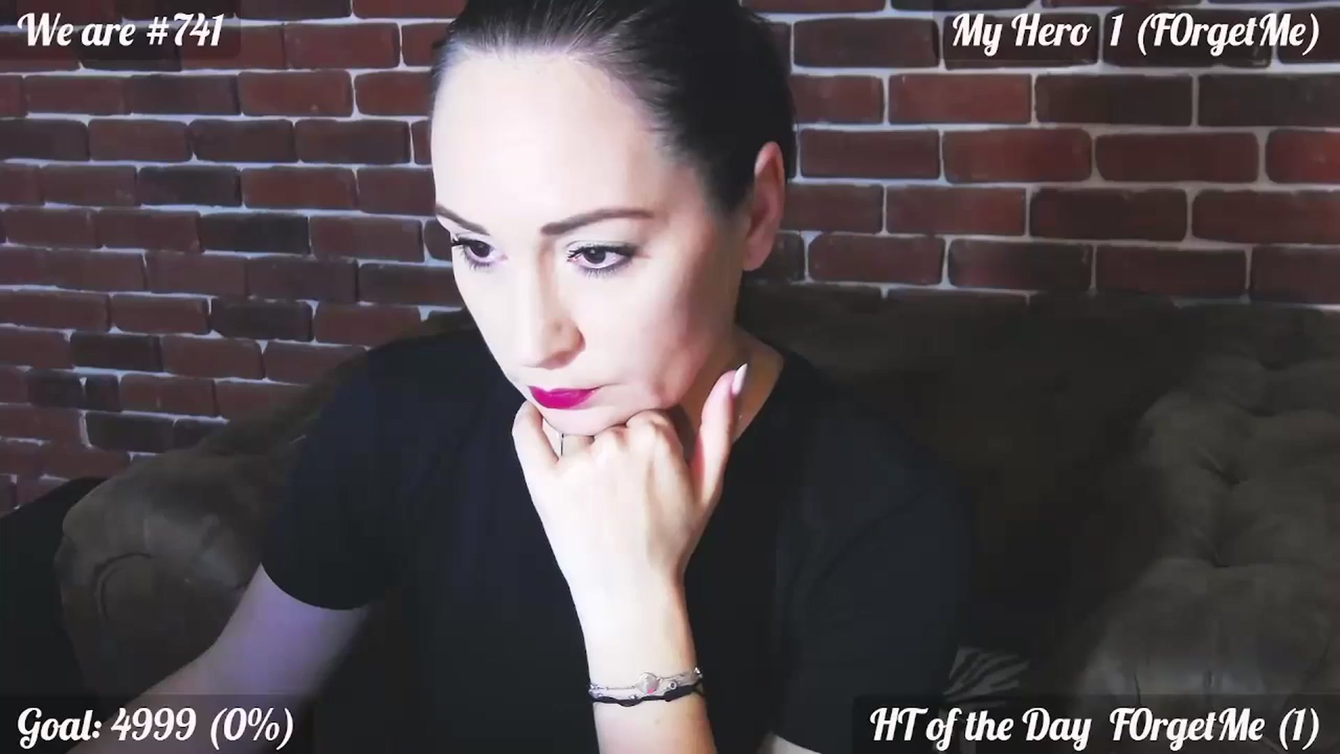Gallery image thumbnail from QuinnieSmile's myfreecams stream on, 05/20/2024, 06:55 image 18 of 20