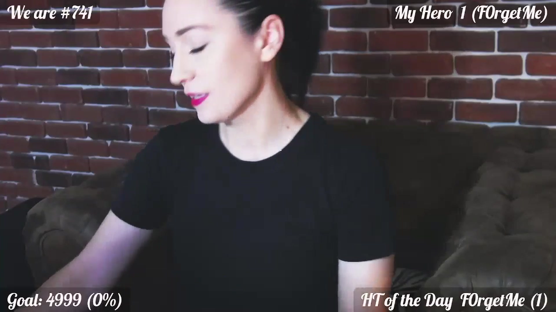 Gallery image thumbnail from QuinnieSmile's myfreecams stream on, 05/20/2024, 07:29 image 9 of 20