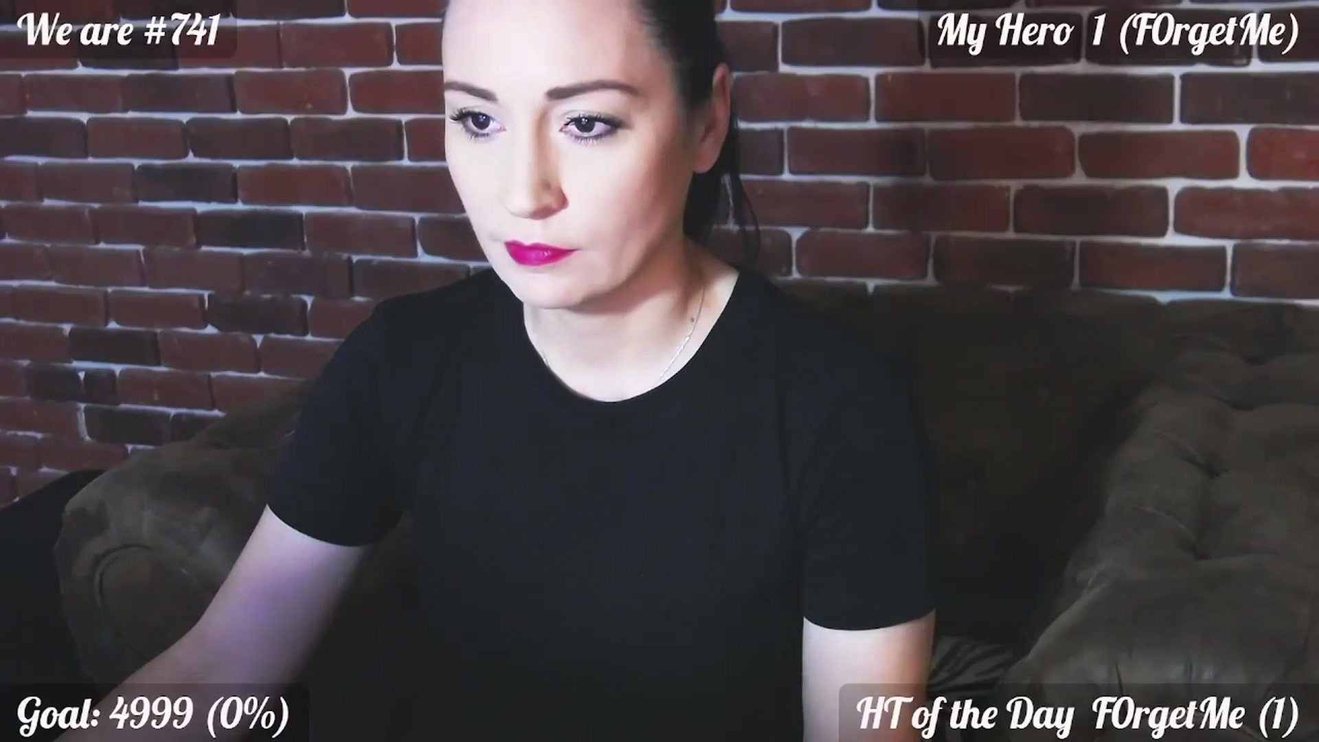 Gallery image thumbnail from QuinnieSmile's myfreecams stream on, 05/20/2024, 07:29 image 6 of 20