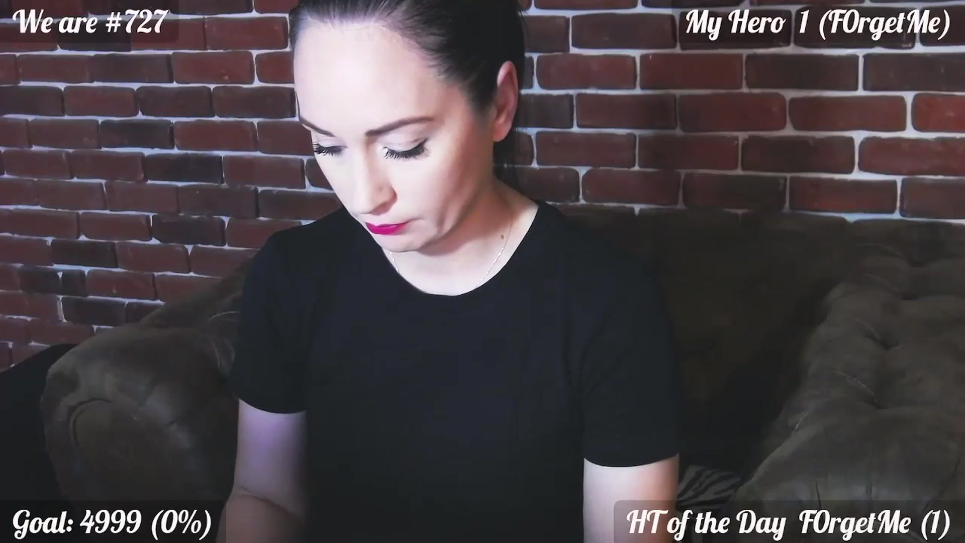 Gallery image thumbnail from QuinnieSmile's myfreecams stream on, 05/20/2024, 07:59 image 10 of 20