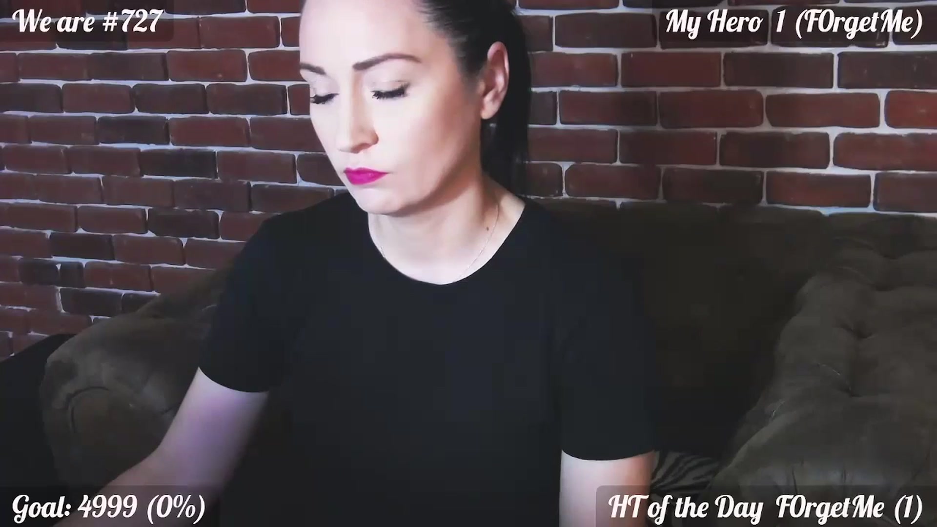 Gallery image thumbnail from QuinnieSmile's myfreecams stream on, 05/20/2024, 07:59 image 9 of 20