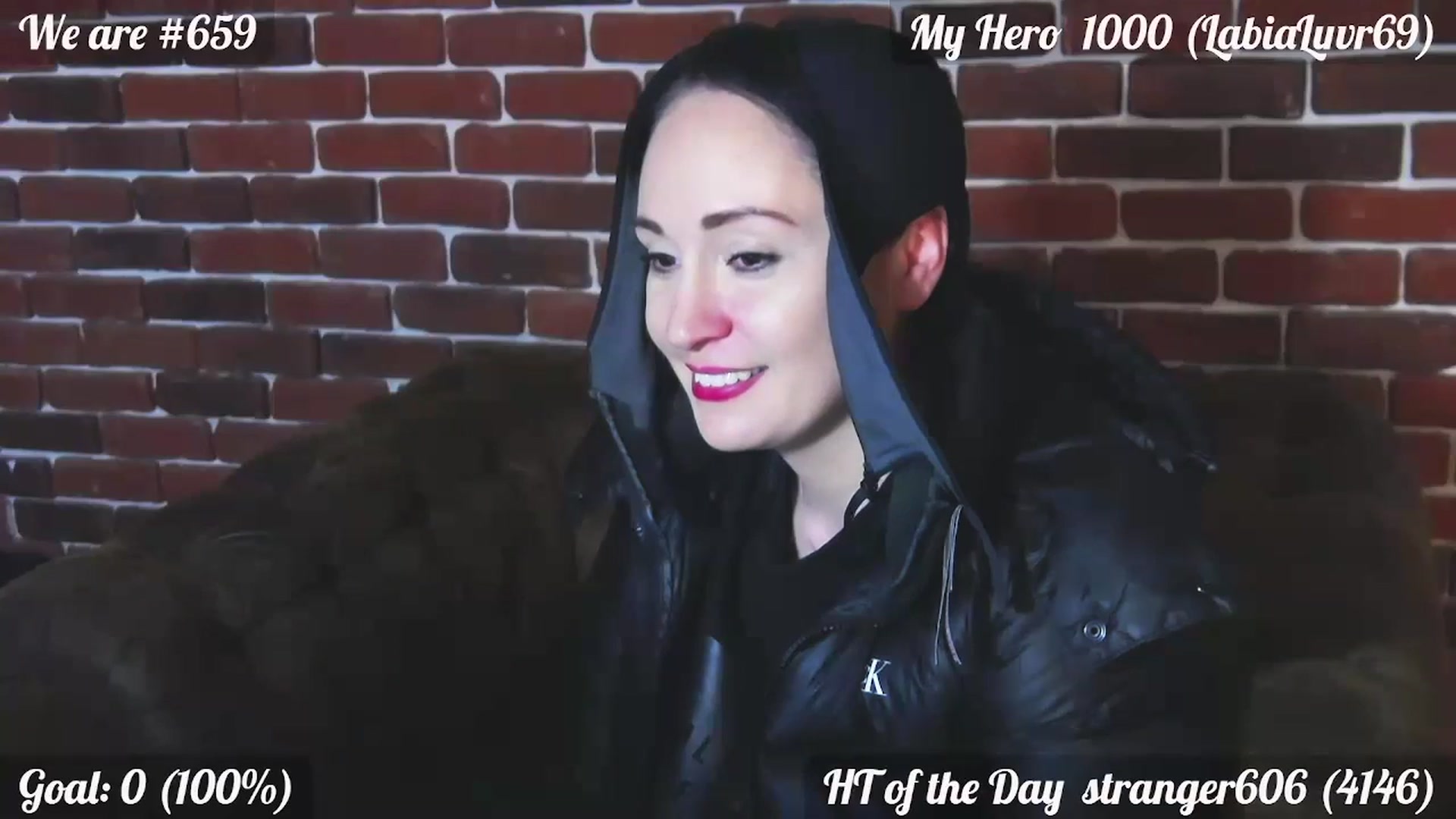 Gallery image thumbnail from QuinnieSmile's myfreecams stream on, 05/22/2024, 12:00 image 10 of 20