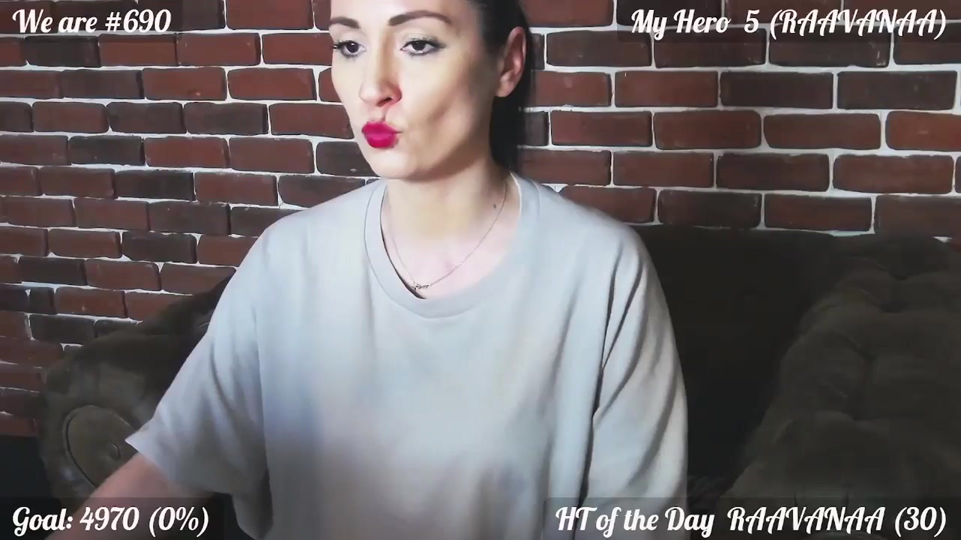 Gallery image thumbnail from QuinnieSmile's myfreecams stream on, 05/24/2024, 11:31 image 8 of 20