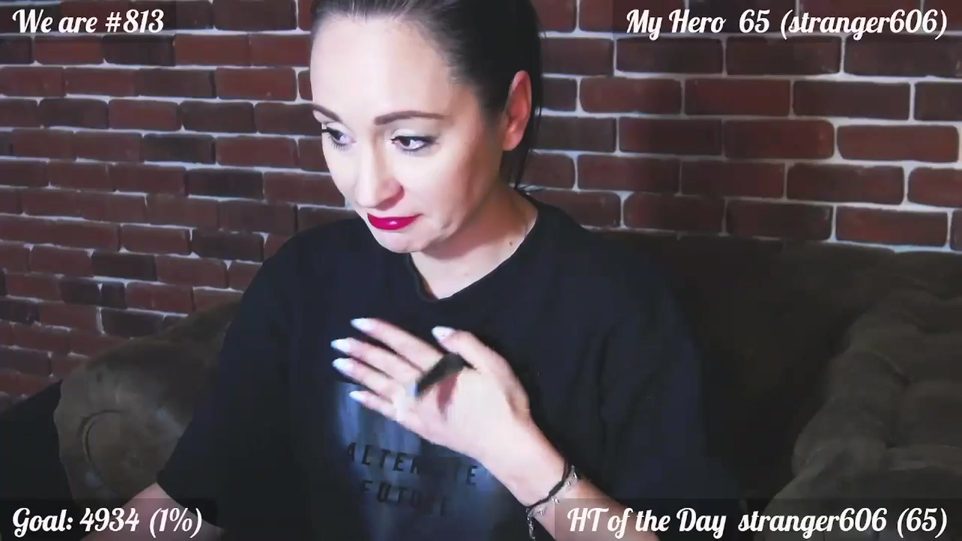 Gallery image thumbnail from QuinnieSmile's myfreecams stream on, 05/30/2024, 12:07 image 10 of 20
