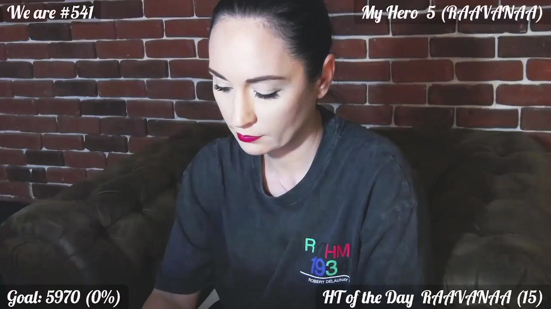 Gallery image thumbnail from QuinnieSmile's myfreecams stream on, 06/13/2024, 10:26 image 16 of 20