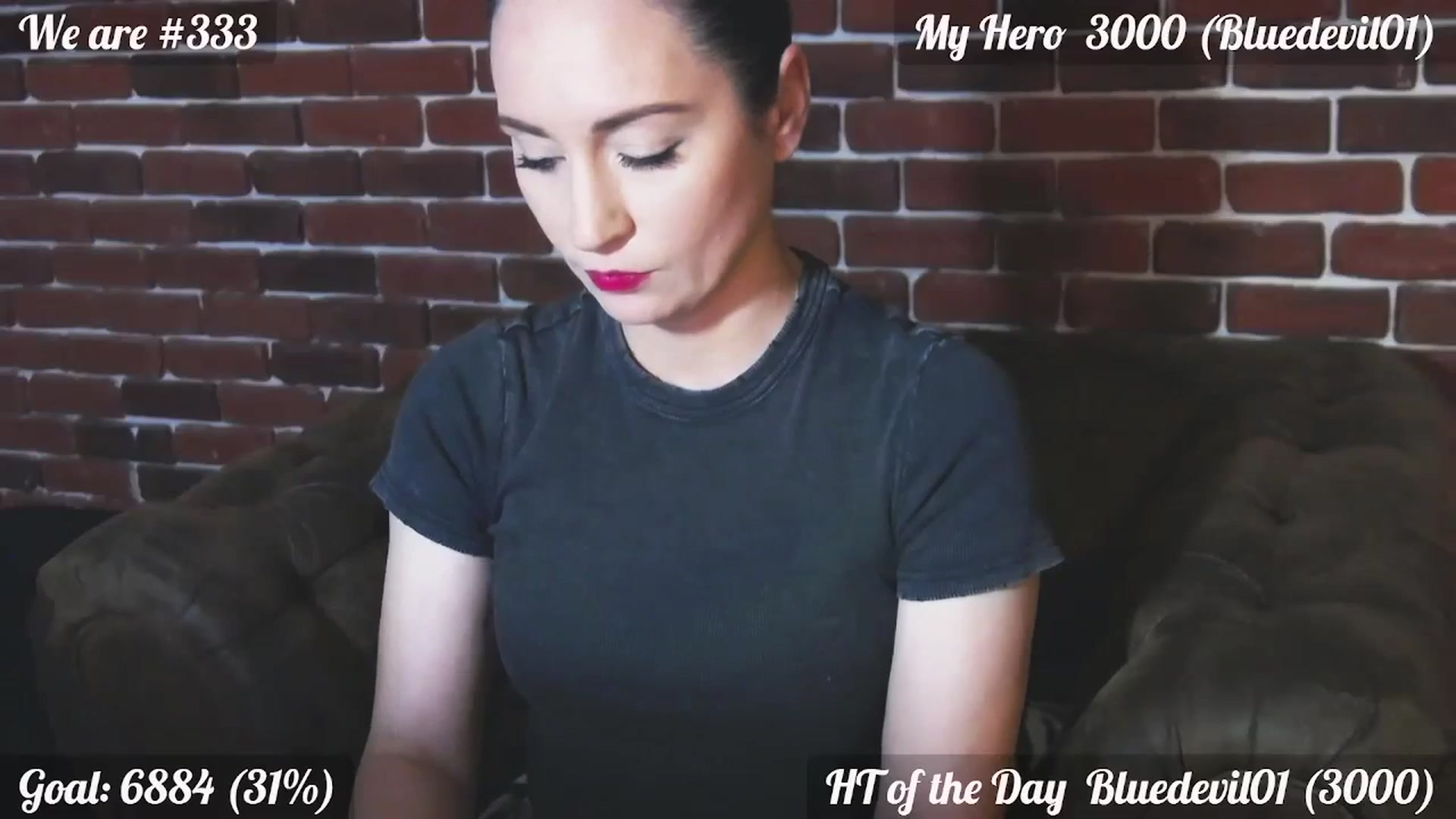 Gallery image thumbnail from QuinnieSmile's myfreecams stream on, 06/15/2024, 10:07 image 6 of 20