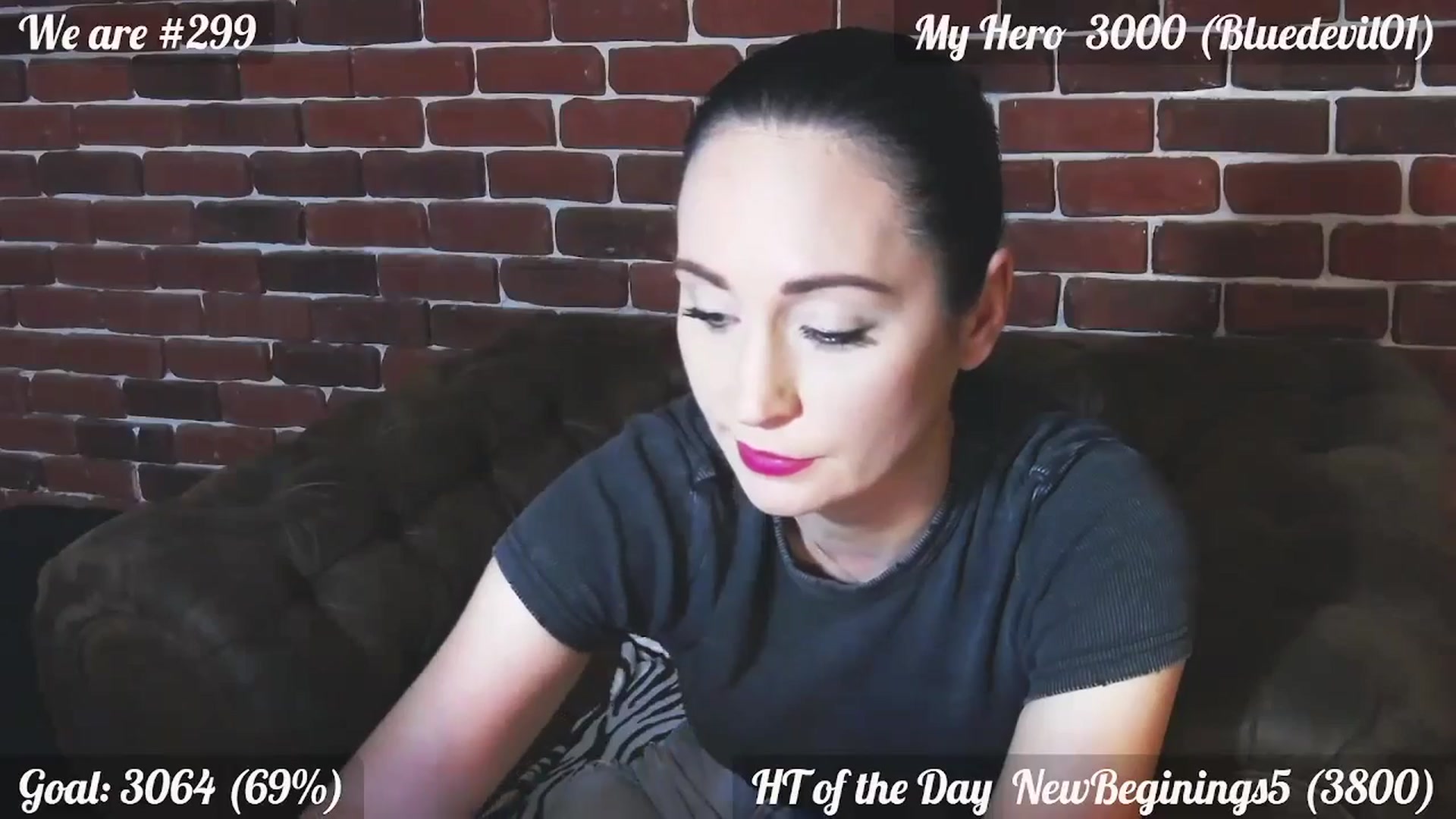 Gallery image thumbnail from QuinnieSmile's myfreecams stream on, 06/15/2024, 10:07 image 17 of 20