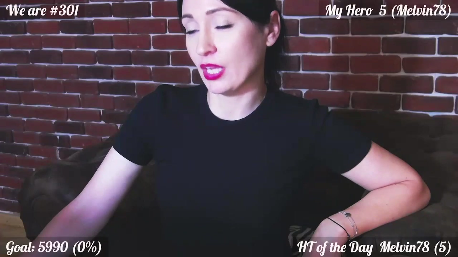 Gallery image thumbnail from QuinnieSmile's myfreecams stream on, 06/25/2024, 11:34 image 15 of 20