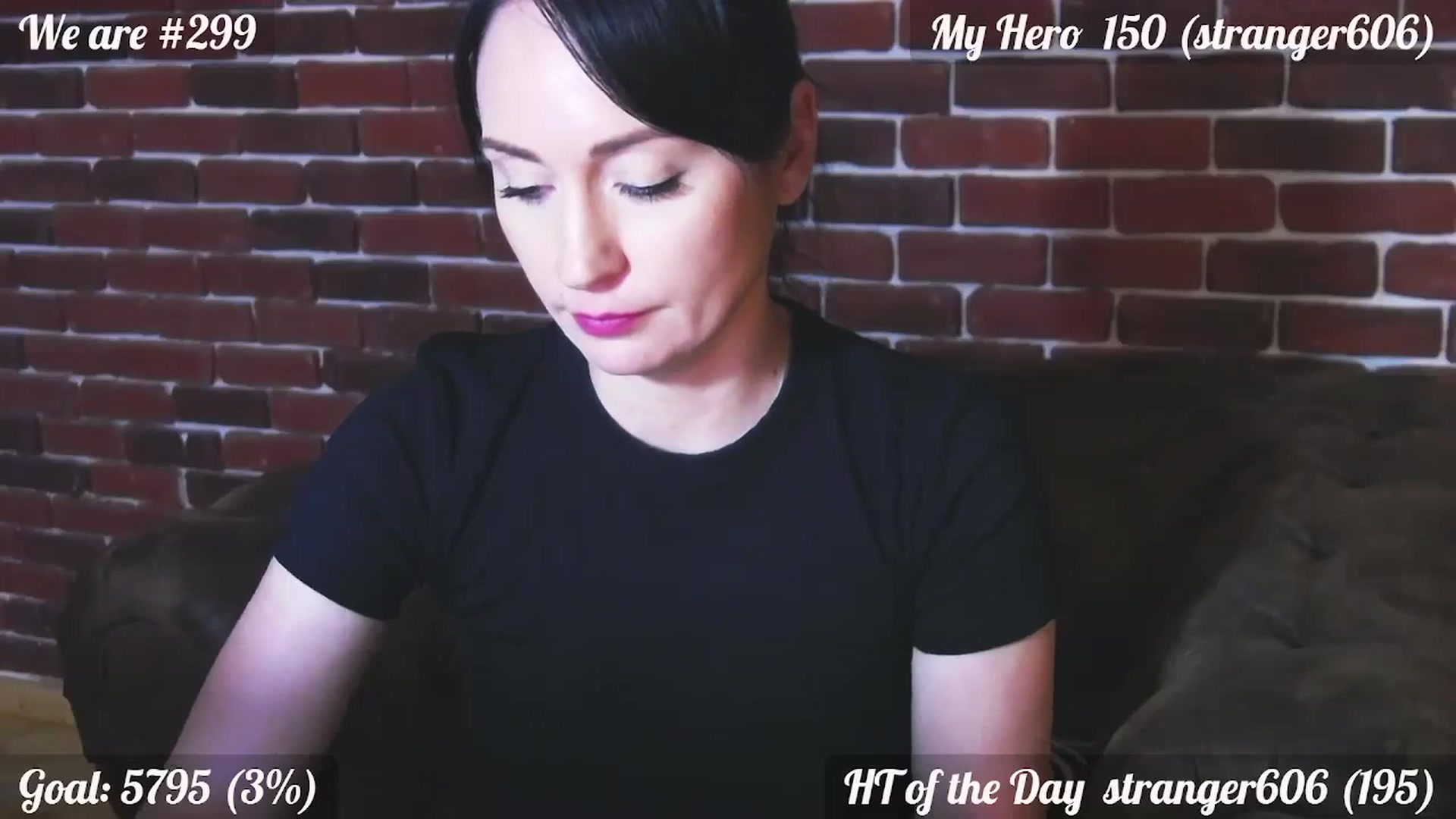 Gallery image thumbnail from QuinnieSmile's myfreecams stream on, 06/25/2024, 12:01 image 15 of 20