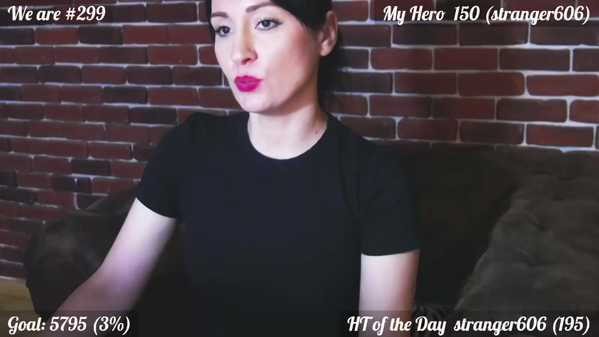 Gallery image thumbnail from QuinnieSmile's myfreecams stream on, 06/25/2024, 12:01 image 6 of 20