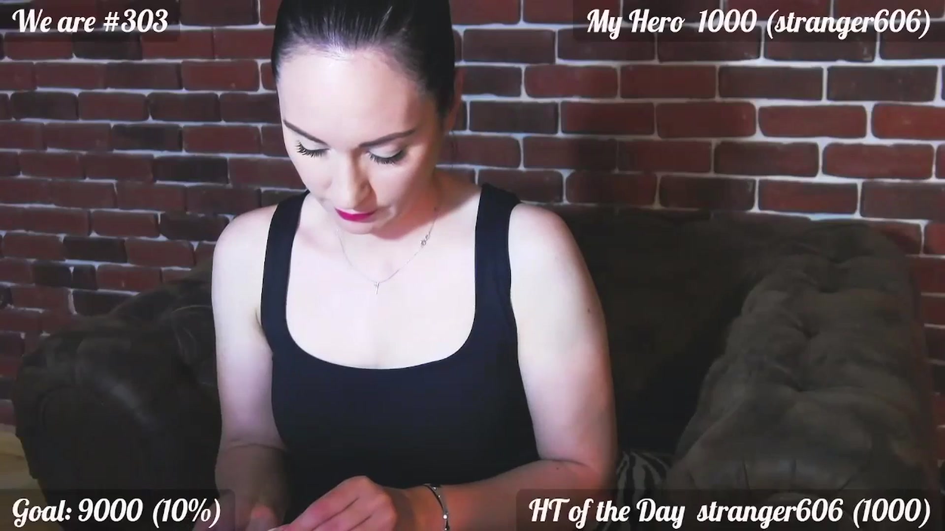 Gallery image thumbnail from QuinnieSmile's myfreecams stream on, 06/26/2024, 07:25 image 10 of 20