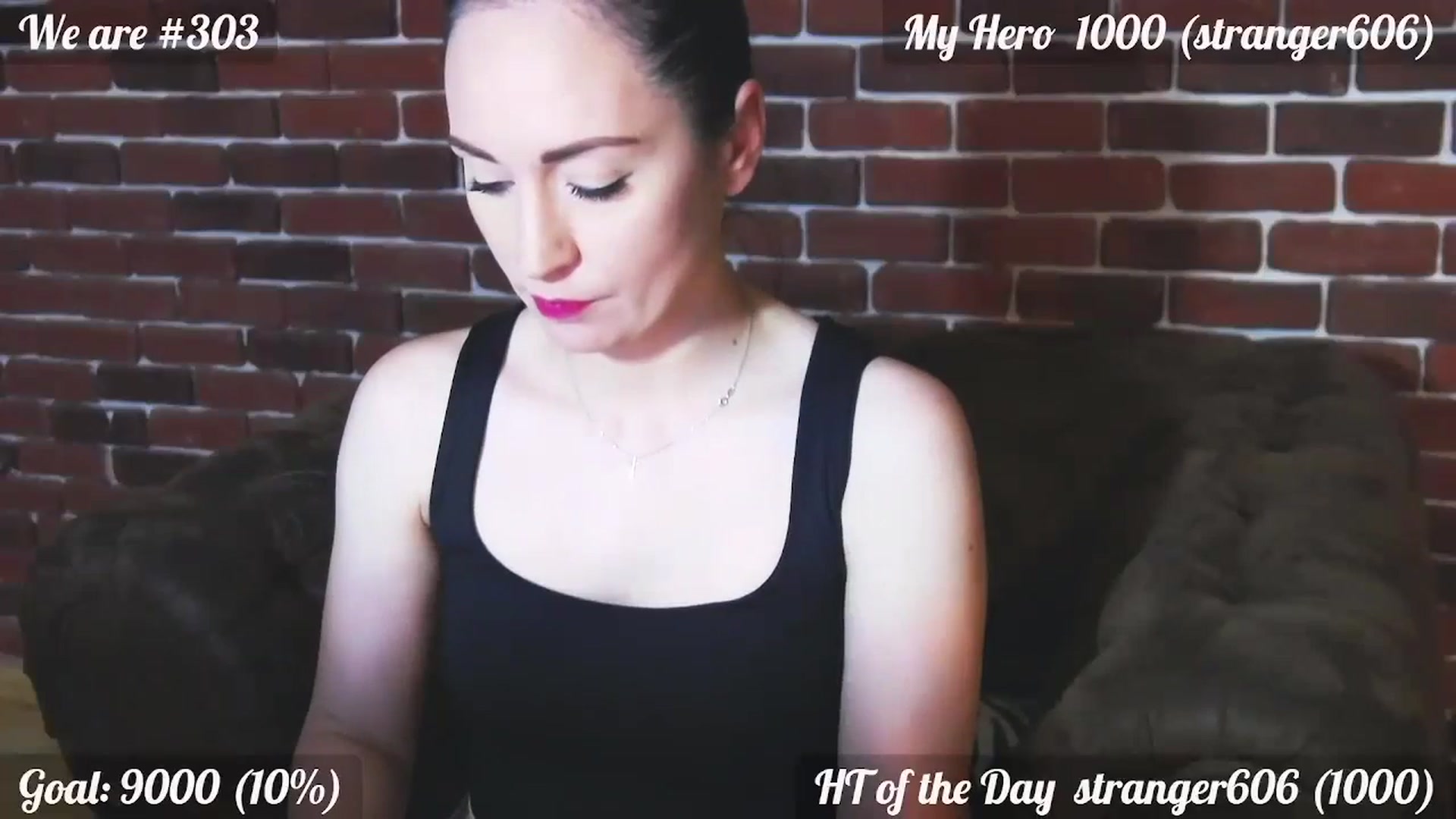 Gallery image thumbnail from QuinnieSmile's myfreecams stream on, 06/26/2024, 07:25 image 7 of 20