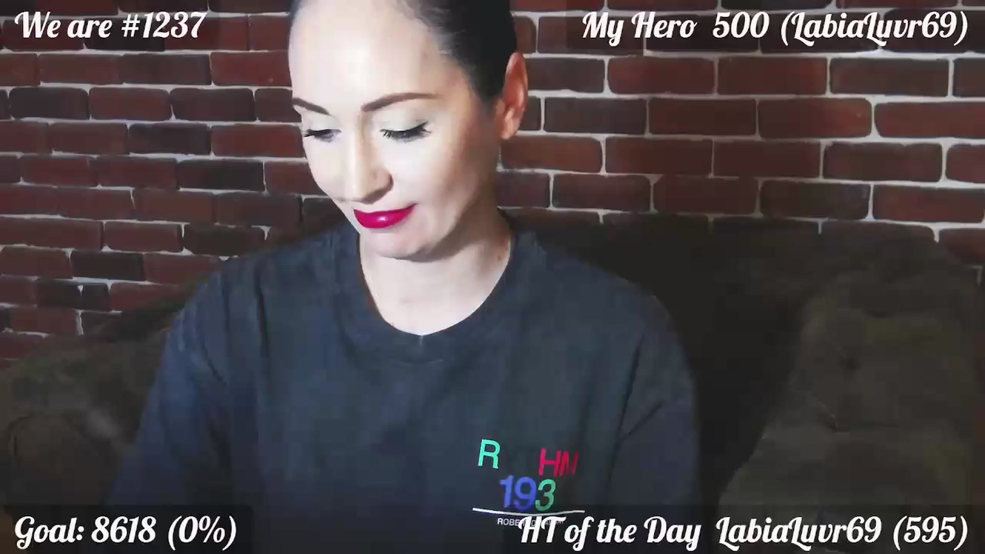 Gallery image thumbnail from QuinnieSmile's myfreecams stream on, 07/02/2024, 10:27 image 9 of 20