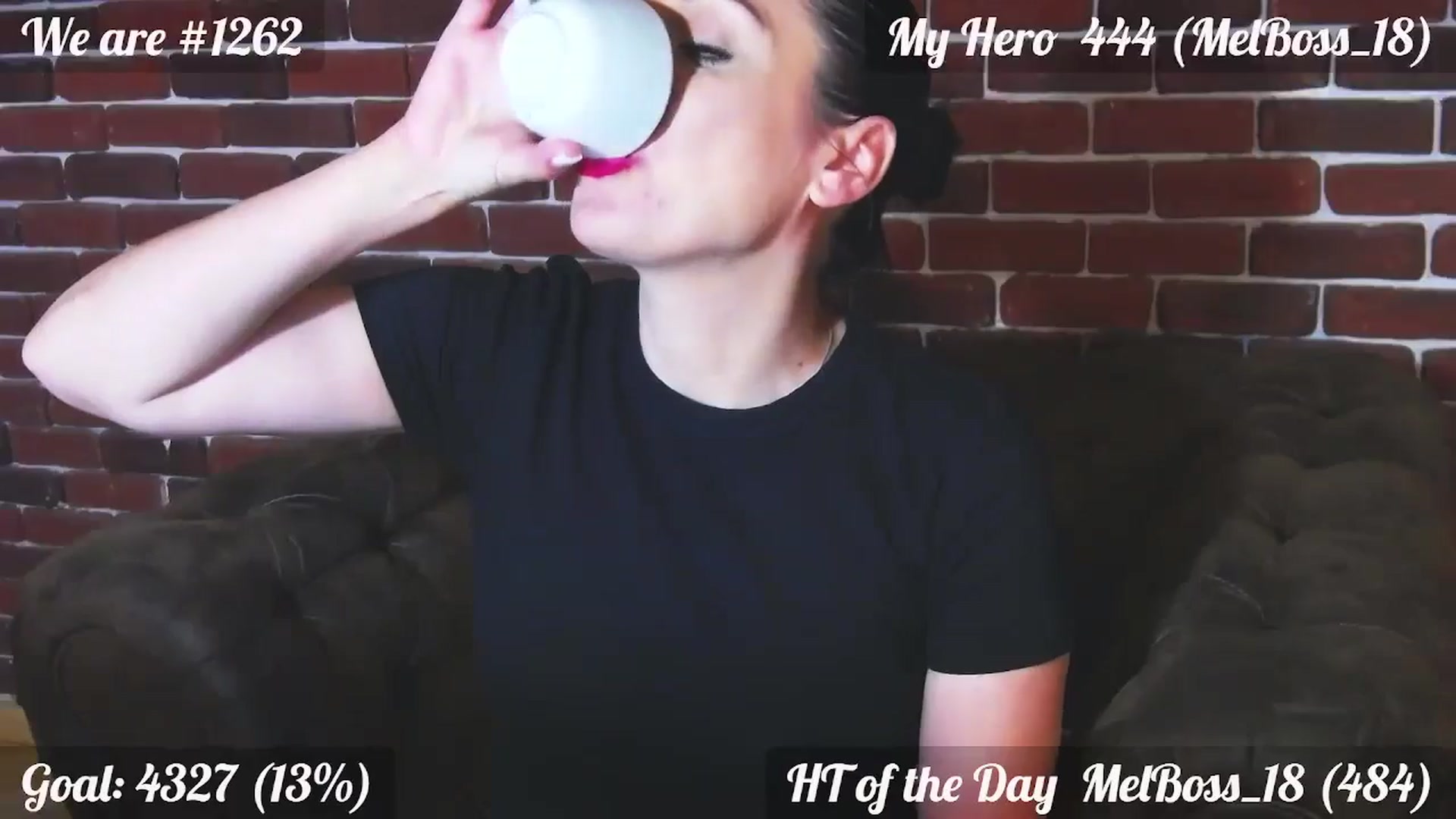 Gallery image thumbnail from QuinnieSmile's myfreecams stream on, 07/10/2024, 12:05 image 17 of 20