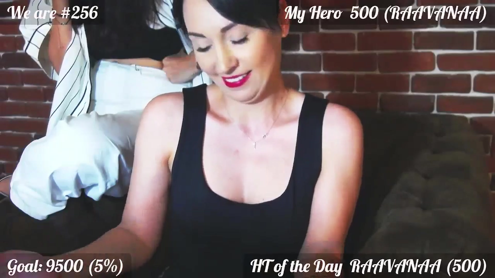 Gallery image thumbnail from QuinnieSmile's myfreecams stream on, 07/15/2024, 11:50 image 6 of 20