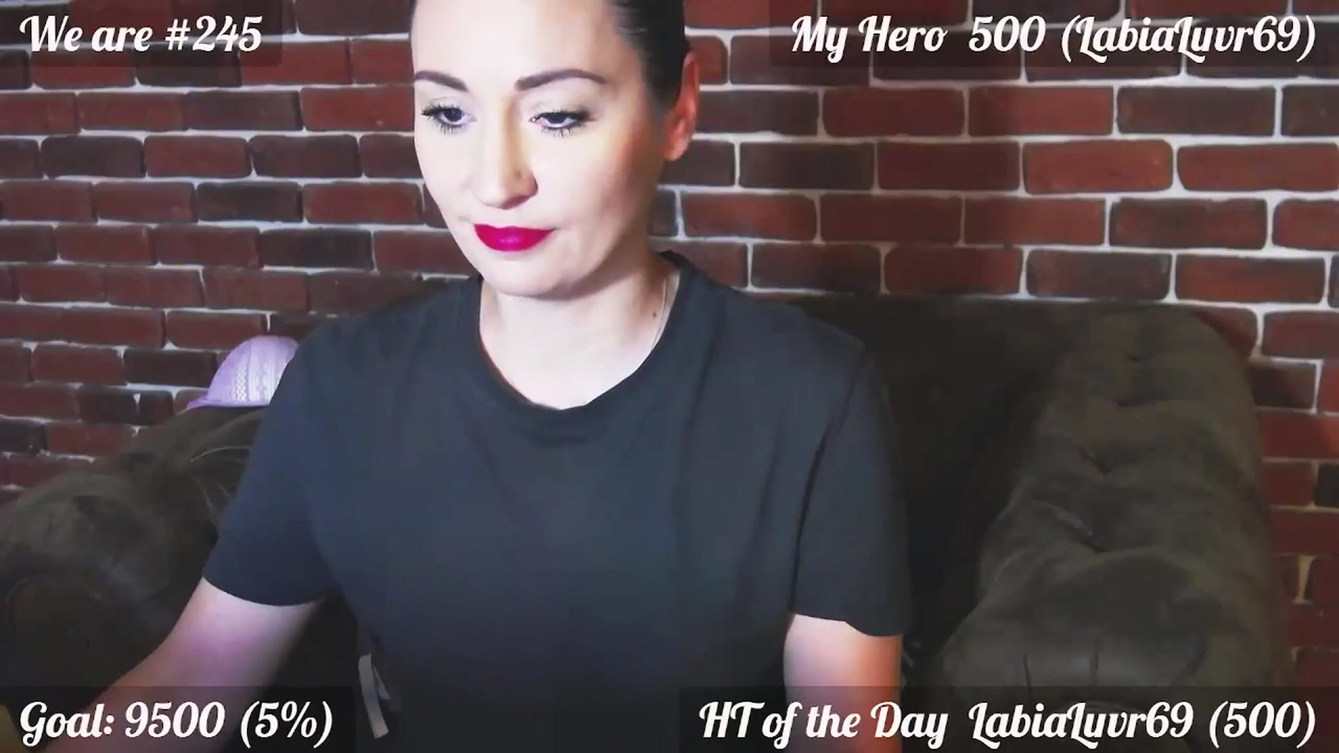 Gallery image thumbnail from QuinnieSmile's myfreecams stream on, 07/17/2024, 11:51 image 4 of 20