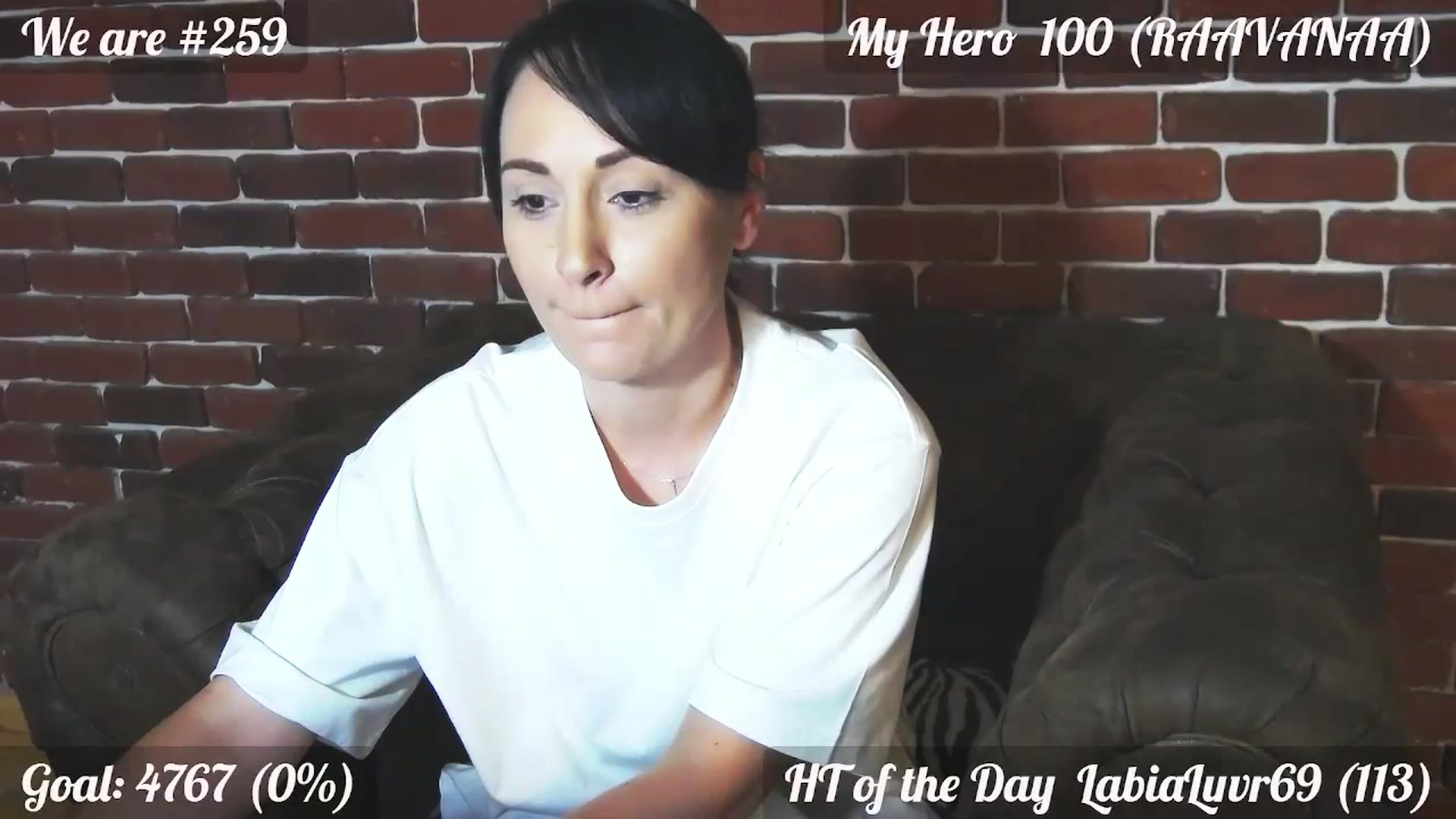 Gallery image thumbnail from QuinnieSmile's myfreecams stream on, 07/19/2024, 12:06 image 4 of 20