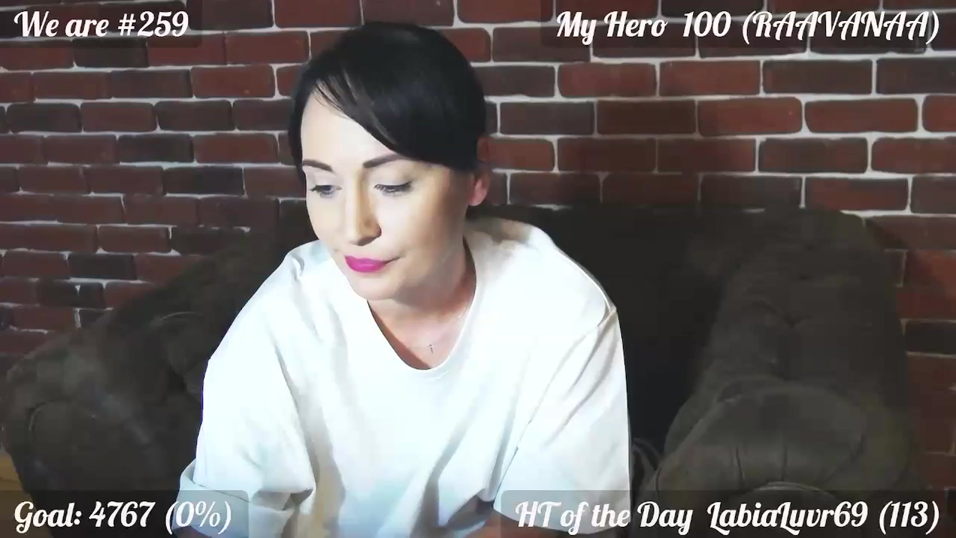 Gallery image thumbnail from QuinnieSmile's myfreecams stream on, 07/19/2024, 12:06 image 14 of 20