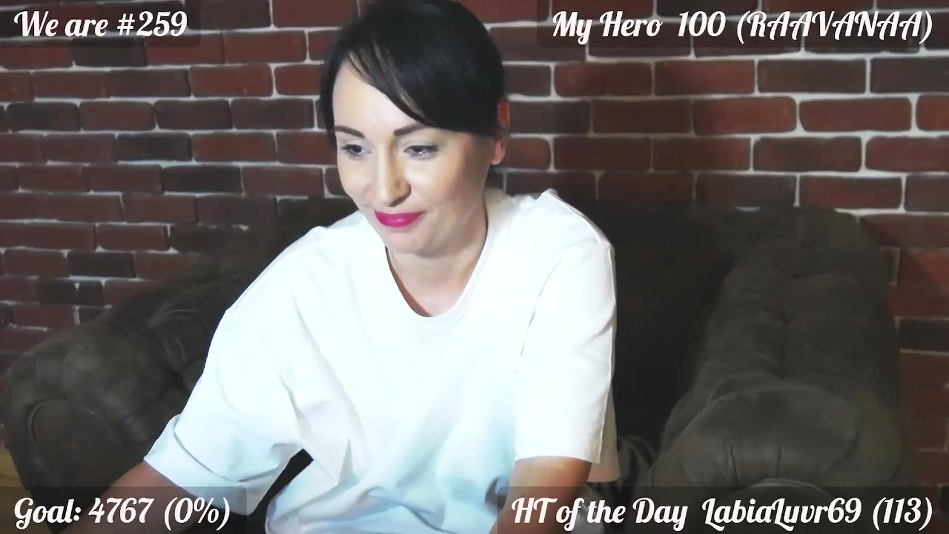 Gallery image thumbnail from QuinnieSmile's myfreecams stream on, 07/19/2024, 12:06 image 11 of 20