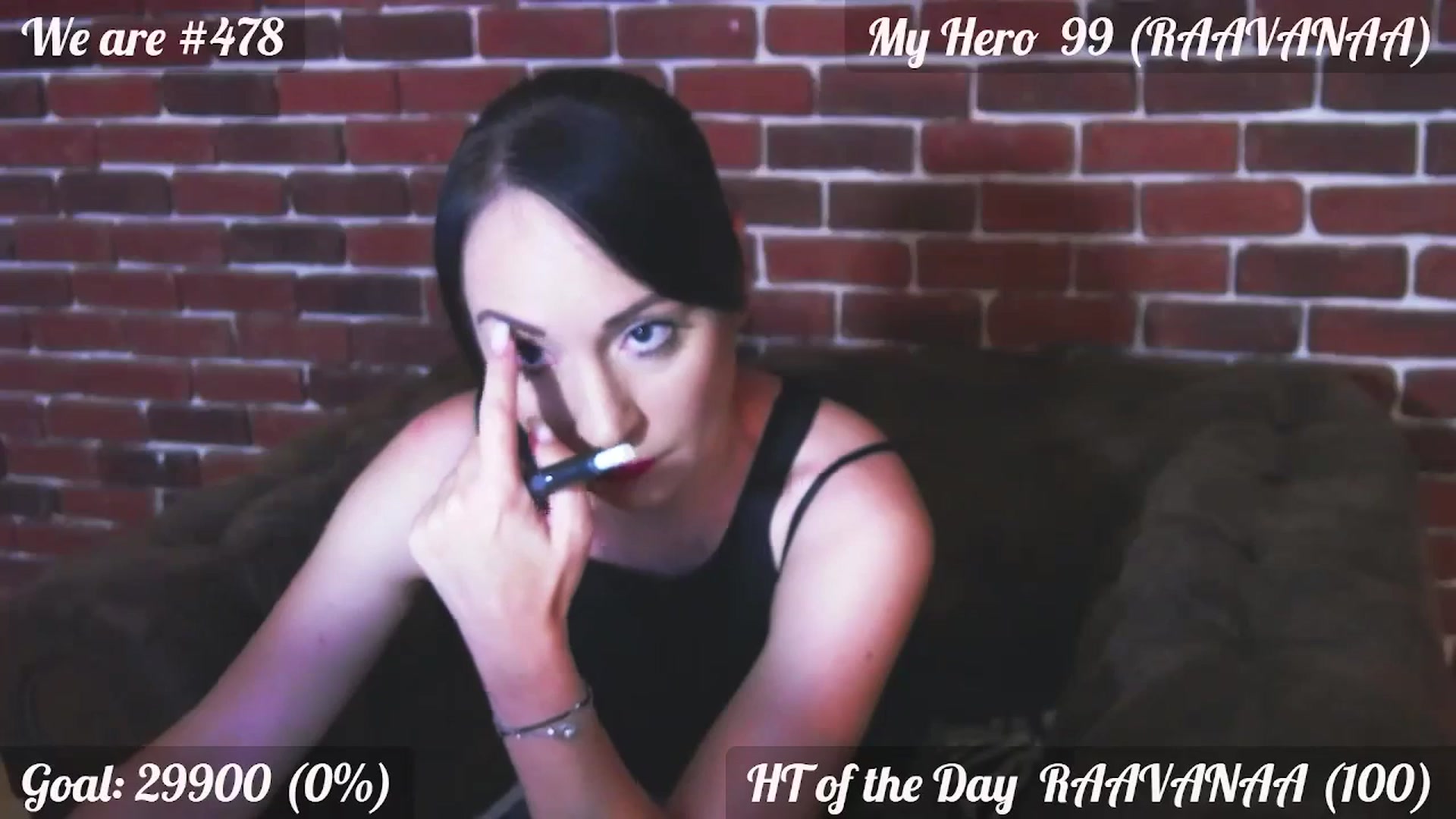 Gallery image thumbnail from QuinnieSmile's myfreecams stream on, 07/31/2024, 10:40 image 11 of 20
