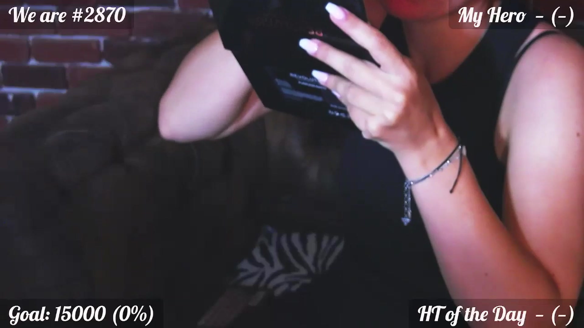 Gallery image thumbnail from QuinnieSmile's myfreecams stream on, 08/14/2024, 07:09 image 16 of 20