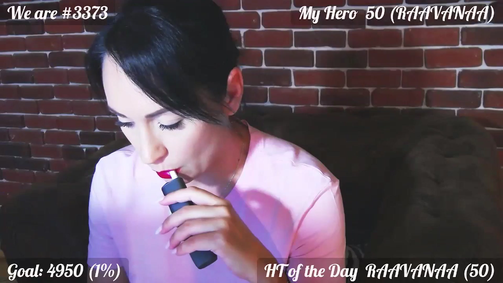 Gallery image thumbnail from QuinnieSmile's myfreecams stream on, 08/20/2024, 09:59 image 8 of 20