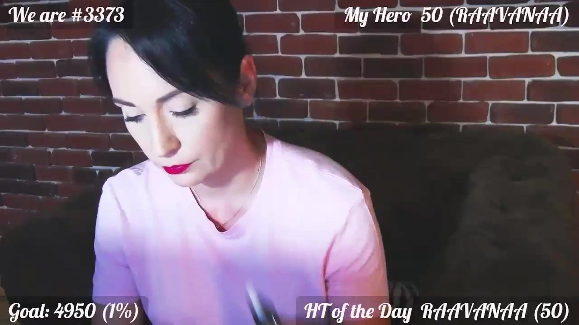 Gallery image thumbnail from QuinnieSmile's myfreecams stream on, 08/20/2024, 09:59 image 9 of 20